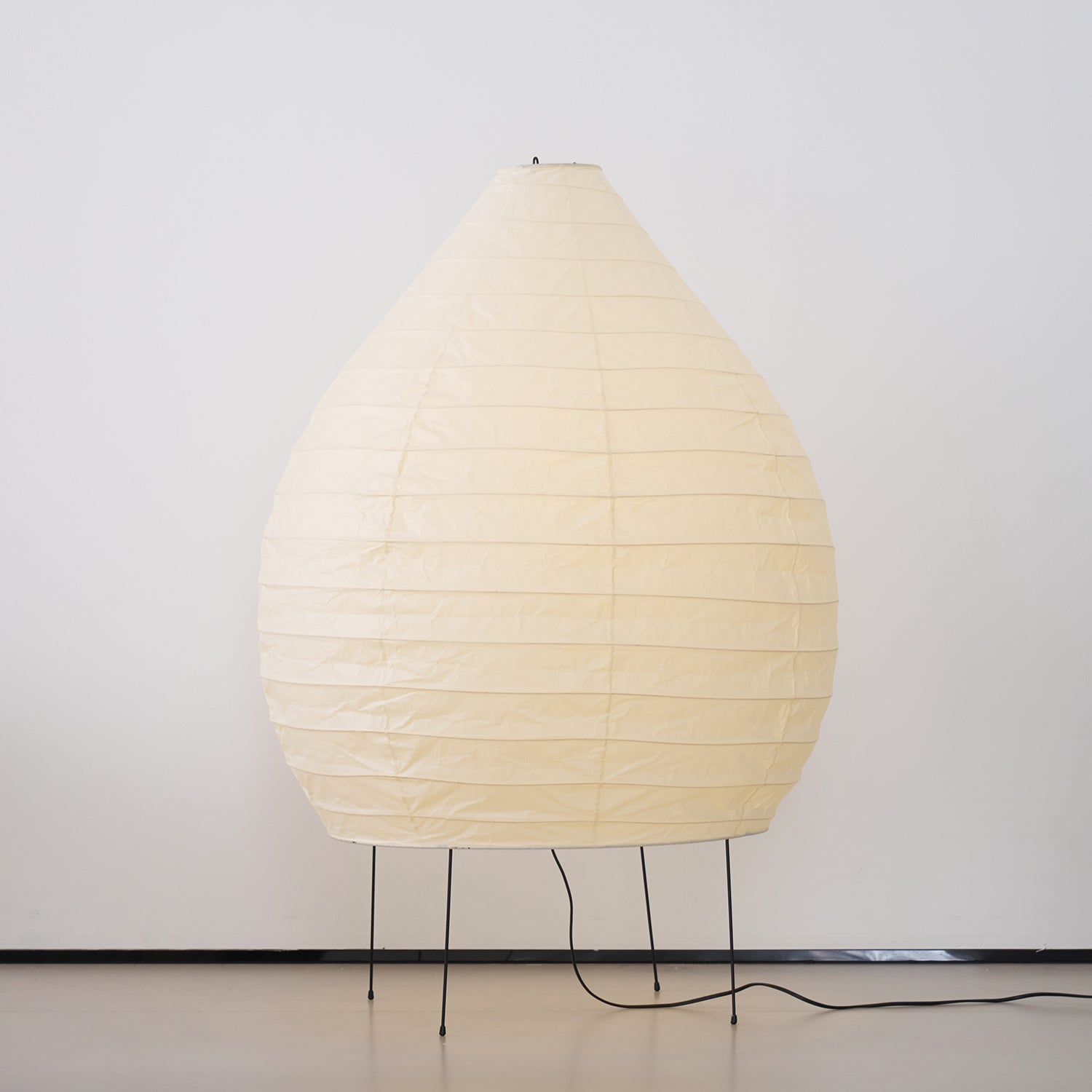 Hazel Modern Metal Floor Lamp - Blowlighting