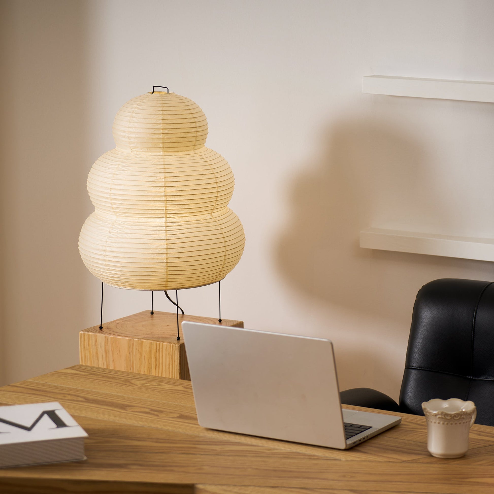 Akari Paper Table Lamp - Blowlighting
