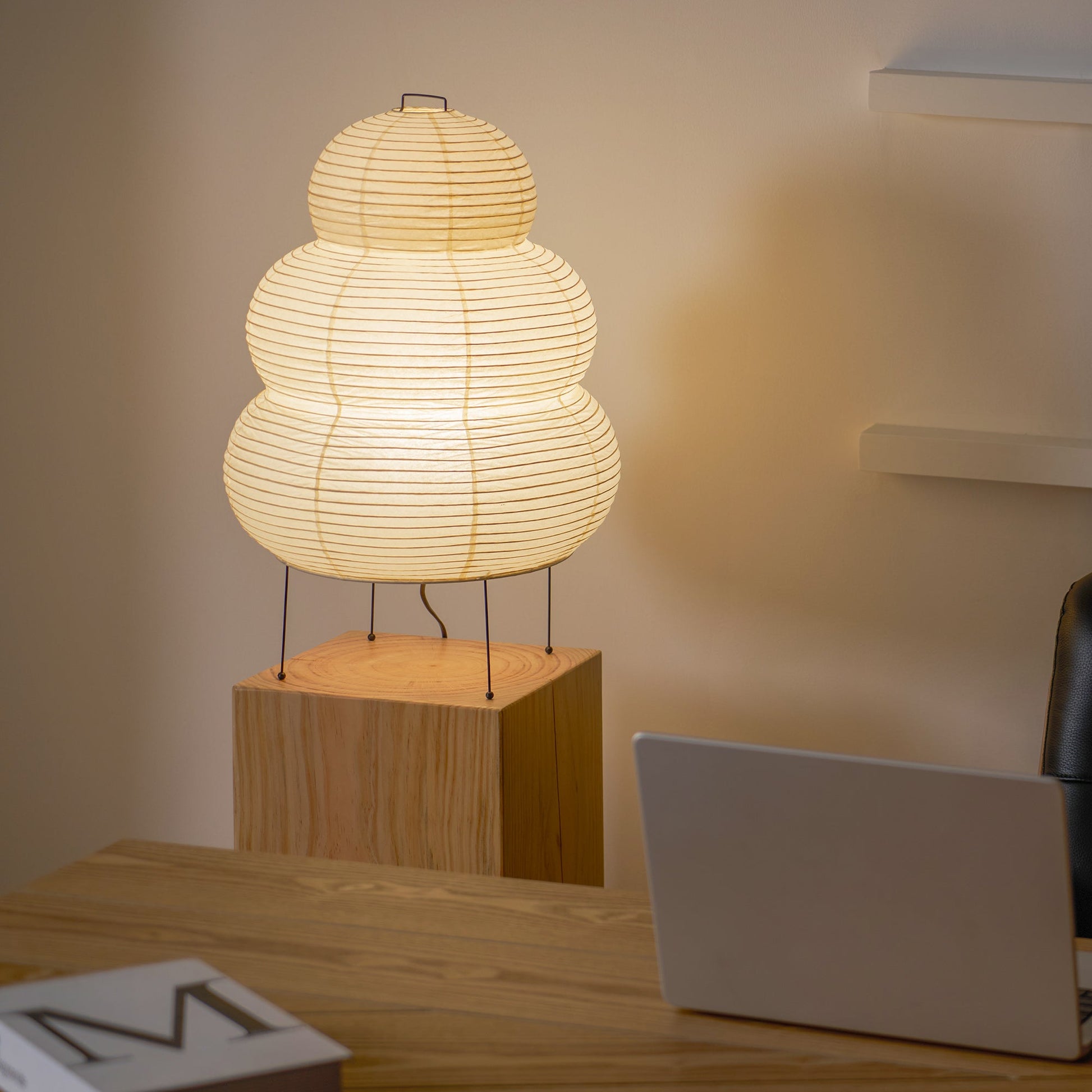 Akari Paper Table Lamp - Blowlighting