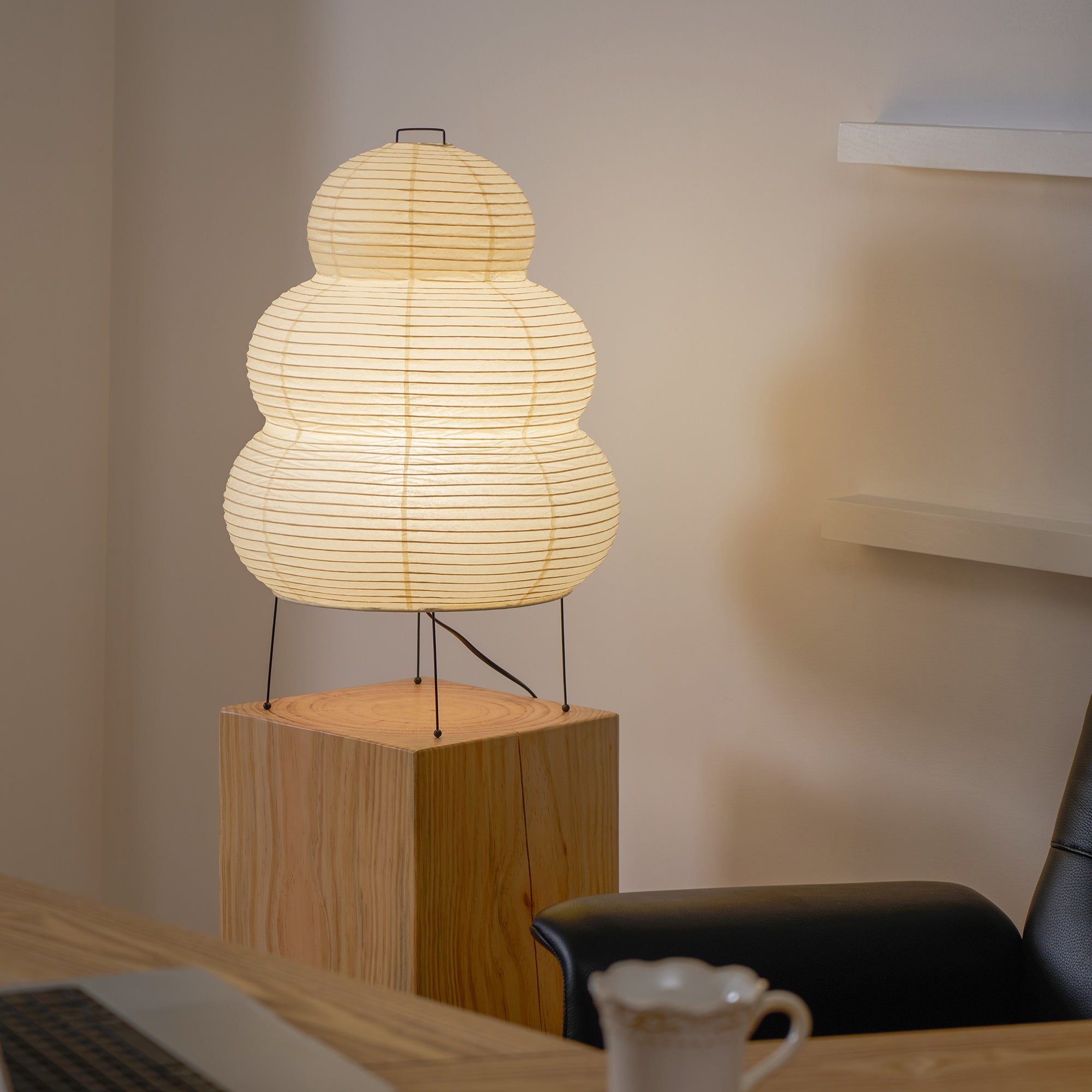 Akari Paper Table Lamp - Blowlighting