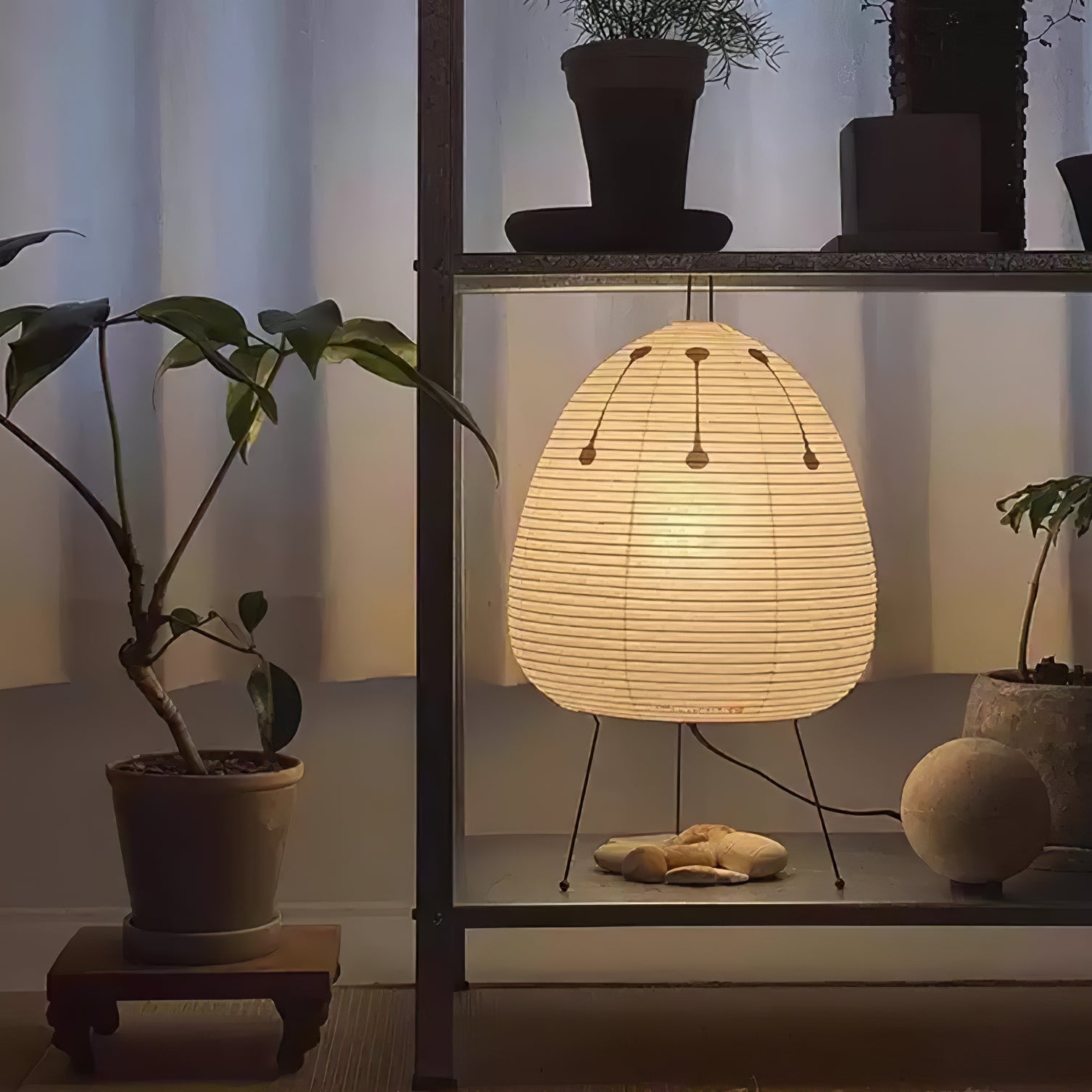 Akari Paper Table Lamp - Blowlighting