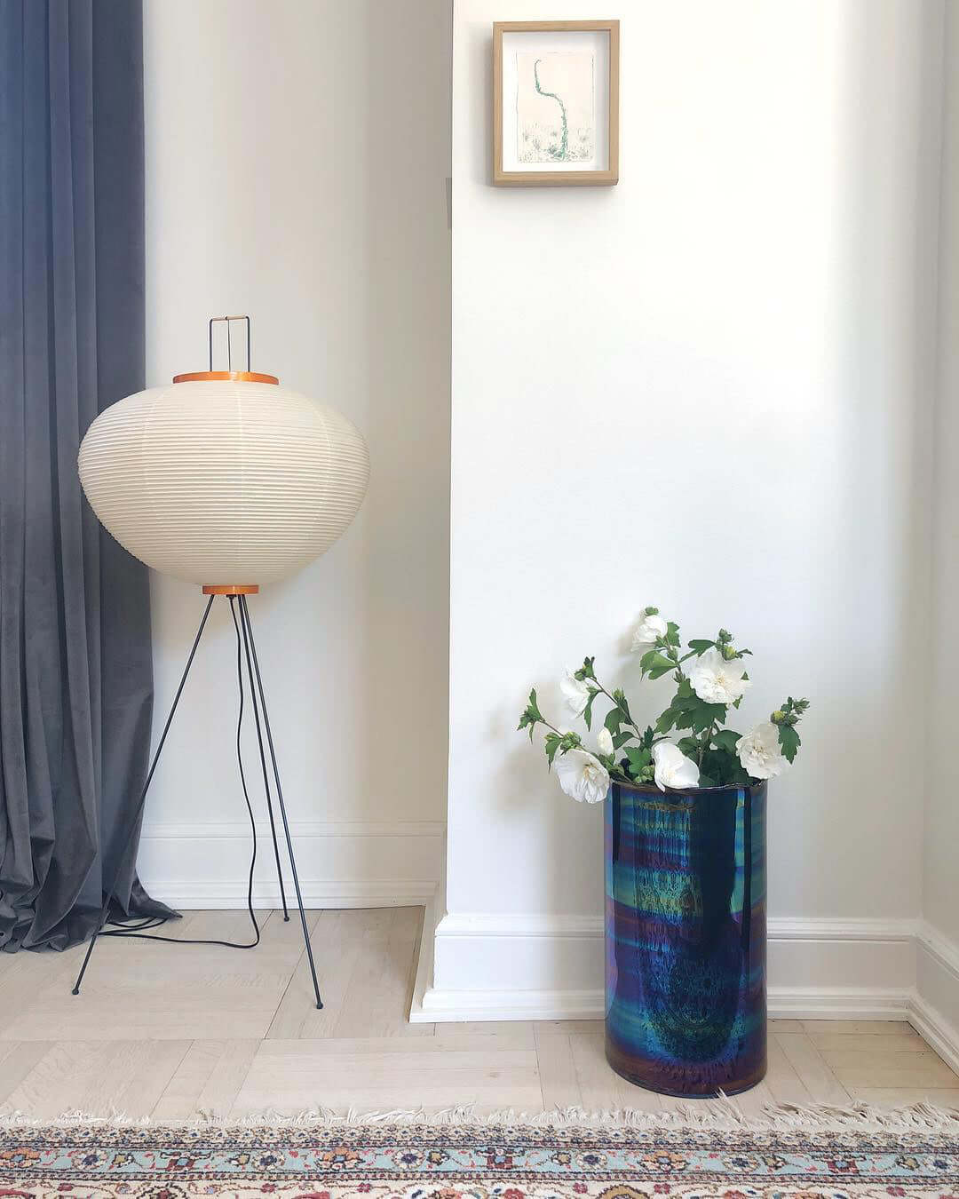Rice Paper Floor Lamp - Blowlighting
