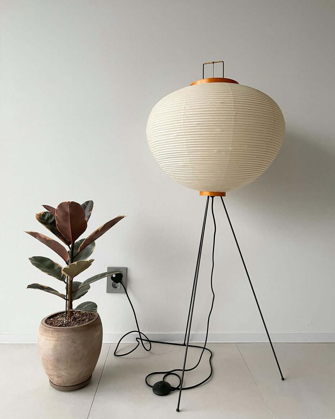 Rice Paper Floor Lamp - Blowlighting