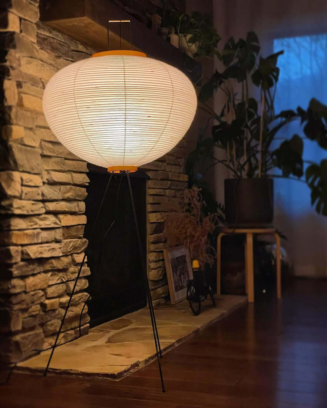 Rice Paper Floor Lamp - Blowlighting