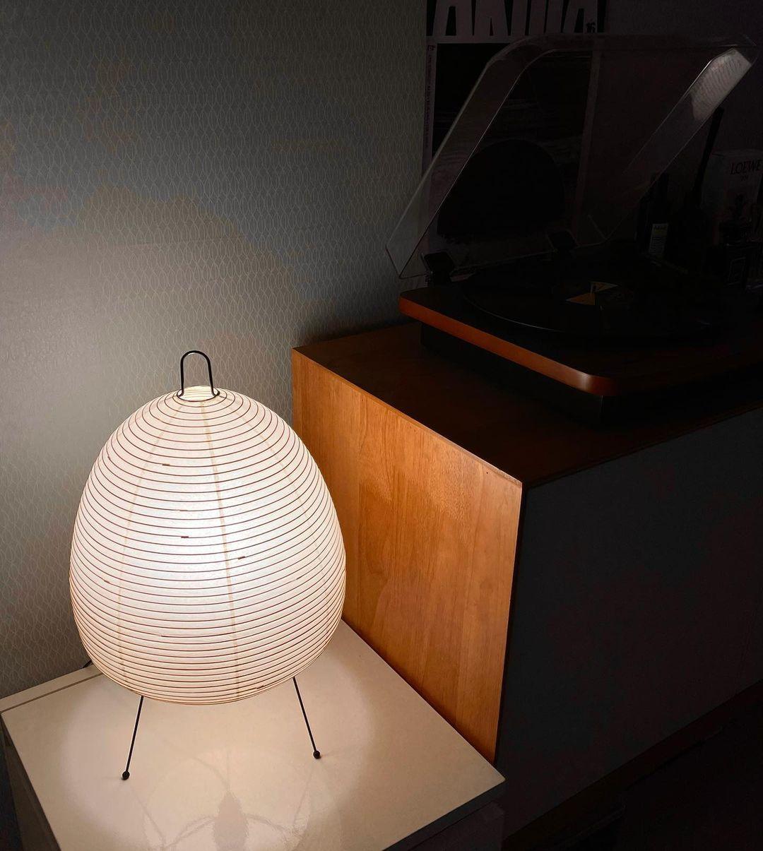 Akari Paper Table Lamp - Blowlighting