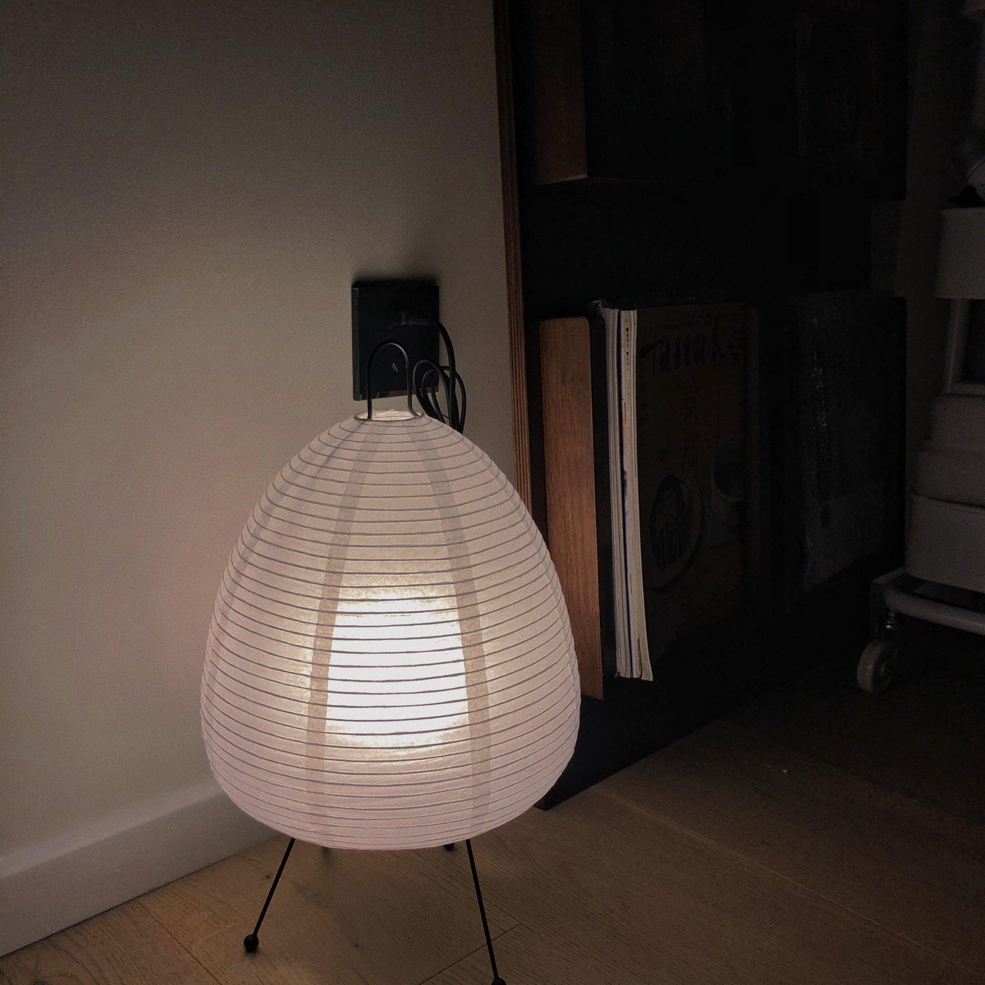 Akari Paper Table Lamp - Blowlighting
