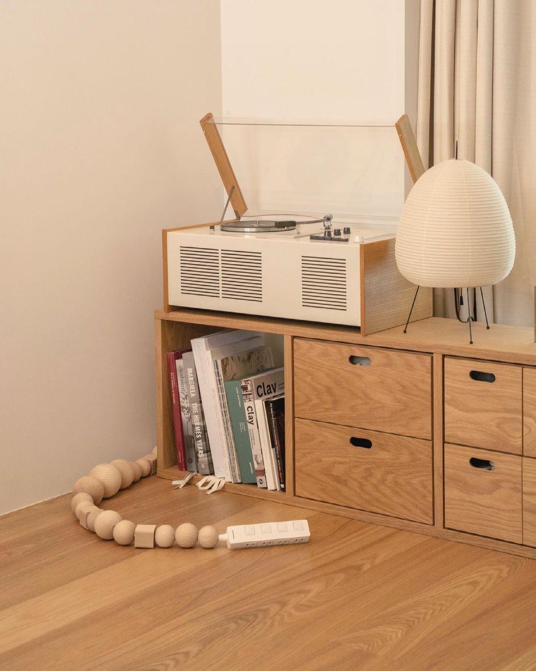 Akari Paper Table Lamp - Blowlighting