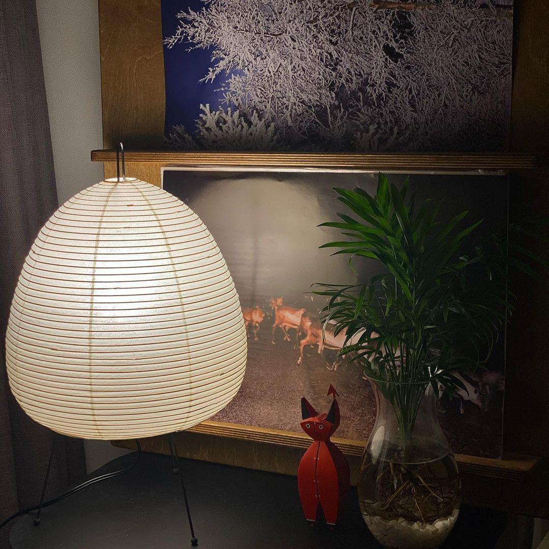 Akari Paper Table Lamp - Blowlighting