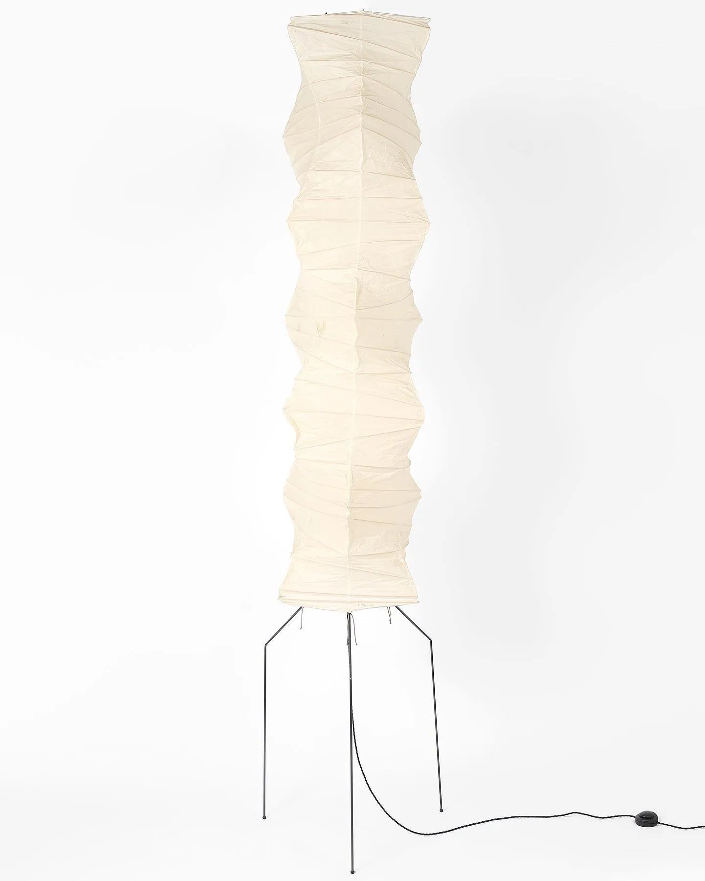 Rice Paper Floor Lamp - Blowlighting