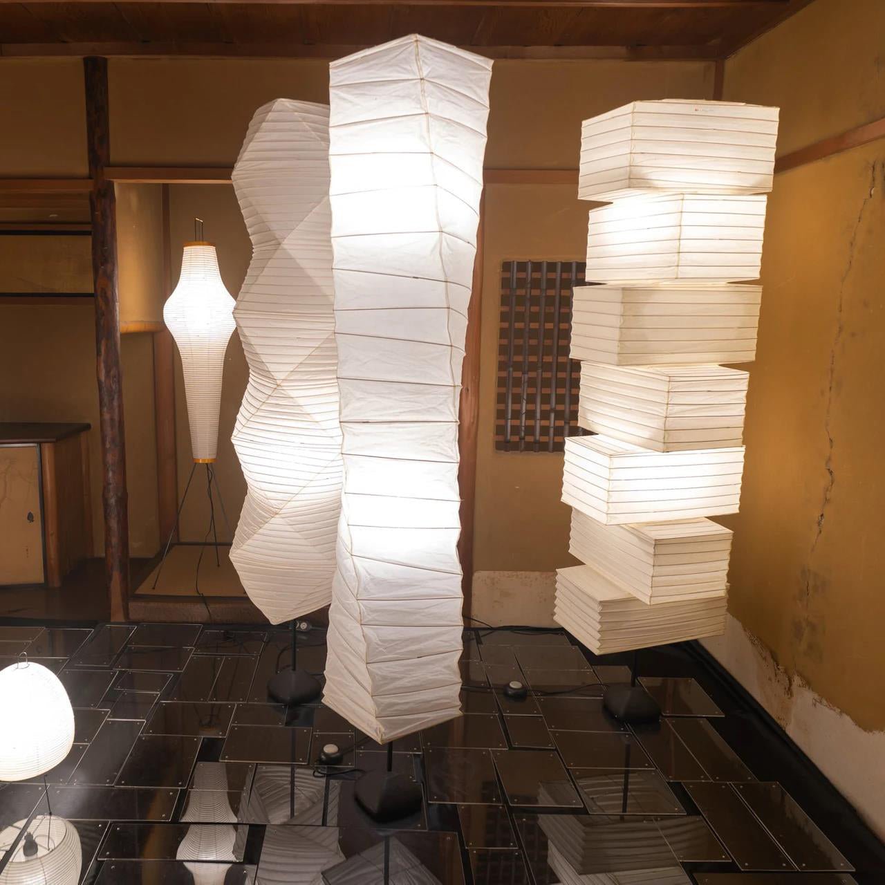 Lana Stacked Floor Lamp - Blowlighting