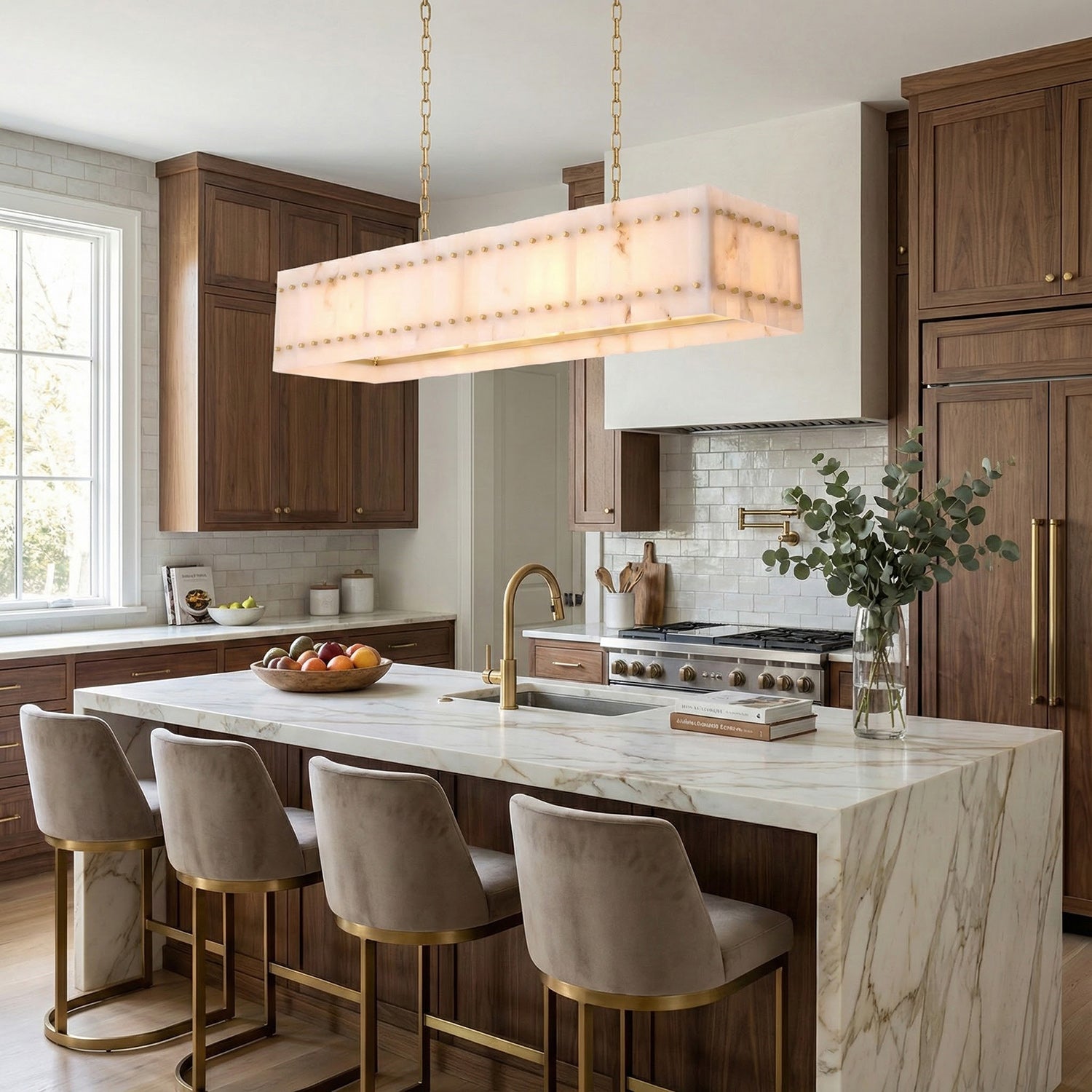 Akoya Contemporary Art Alabaster Cube Alabaster Chandelier