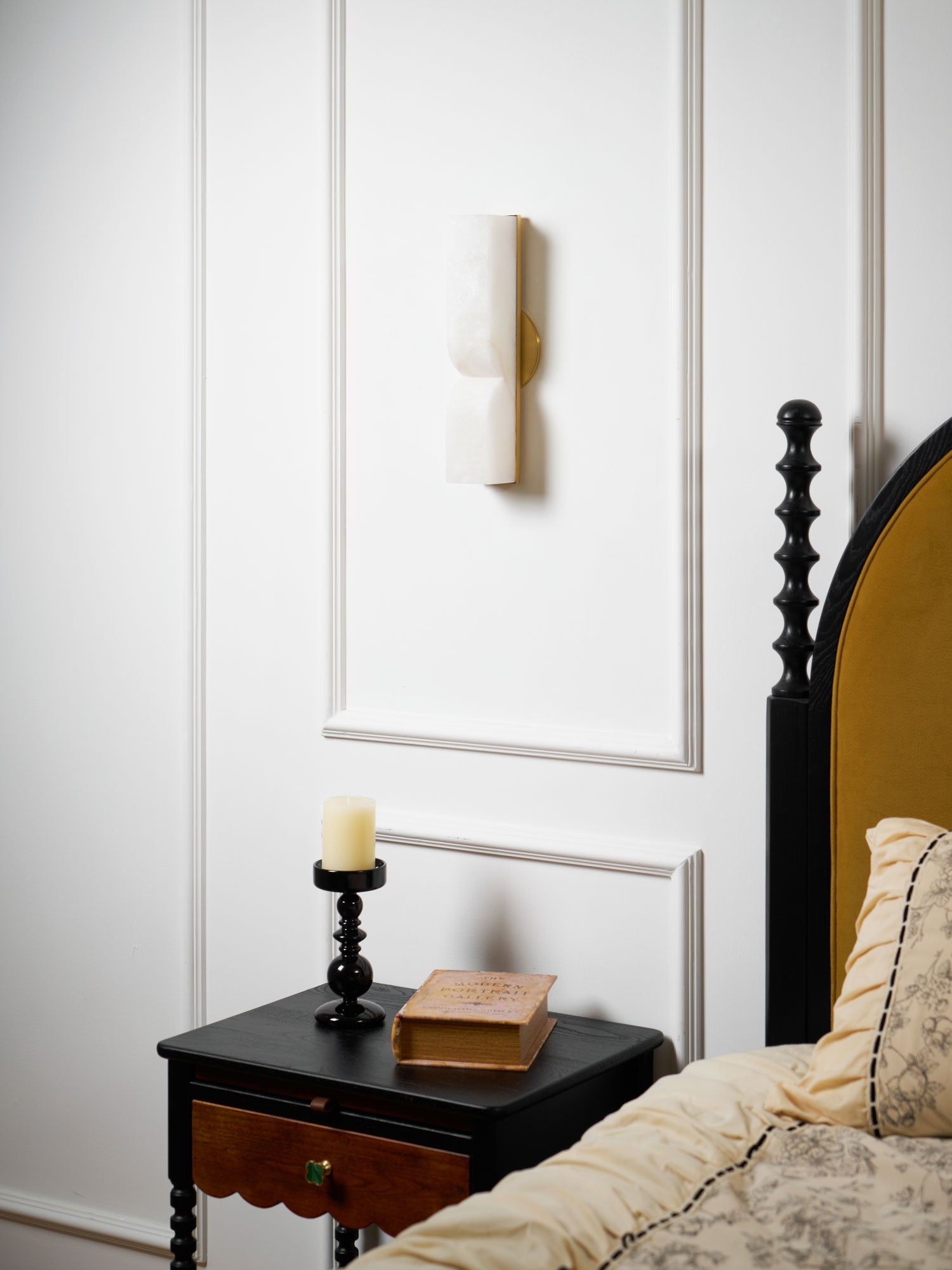 Lunaris Alabaster Rectangular Wall Lamp - Blowlighting