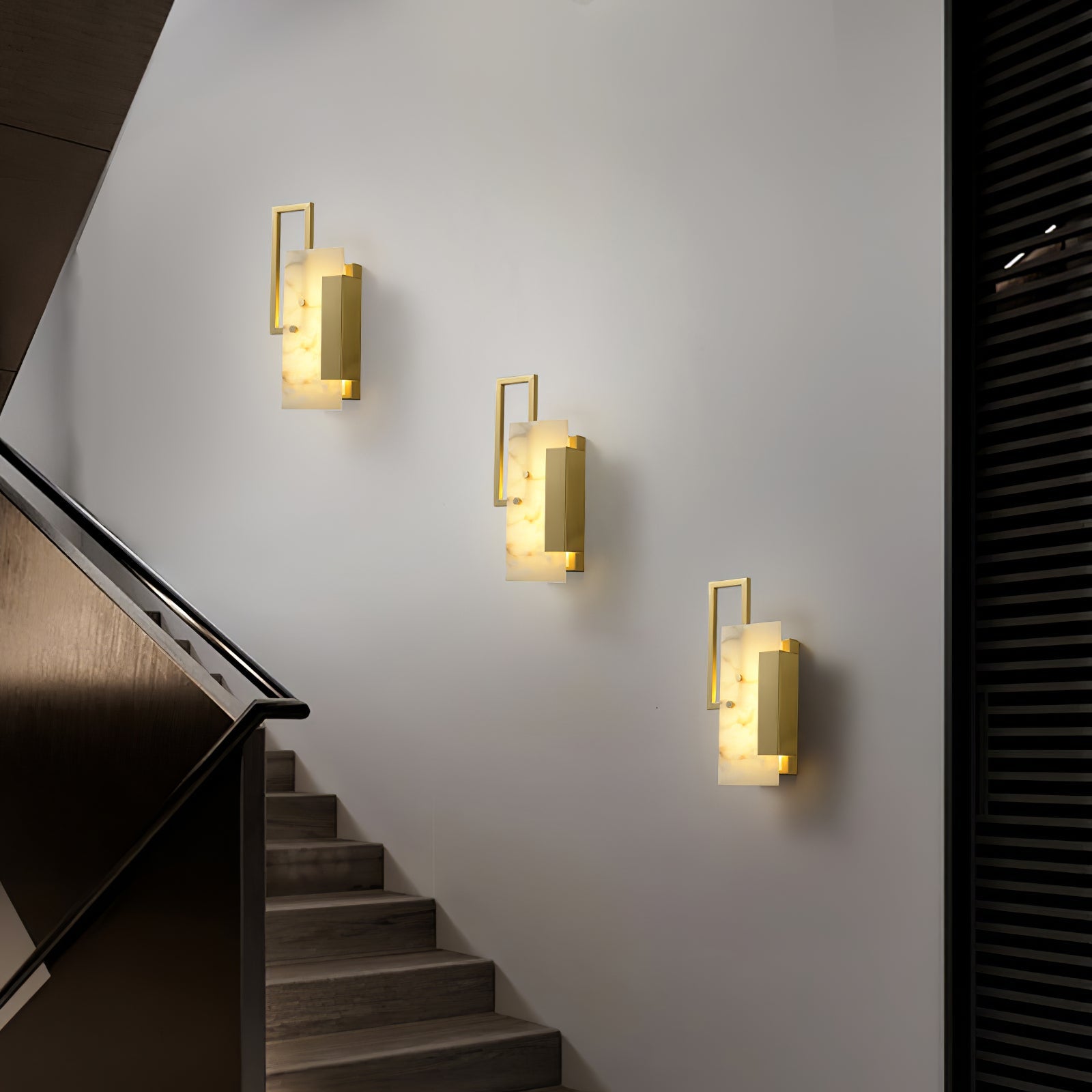 Orion Alabaster Wall Lamp - Blowlighting