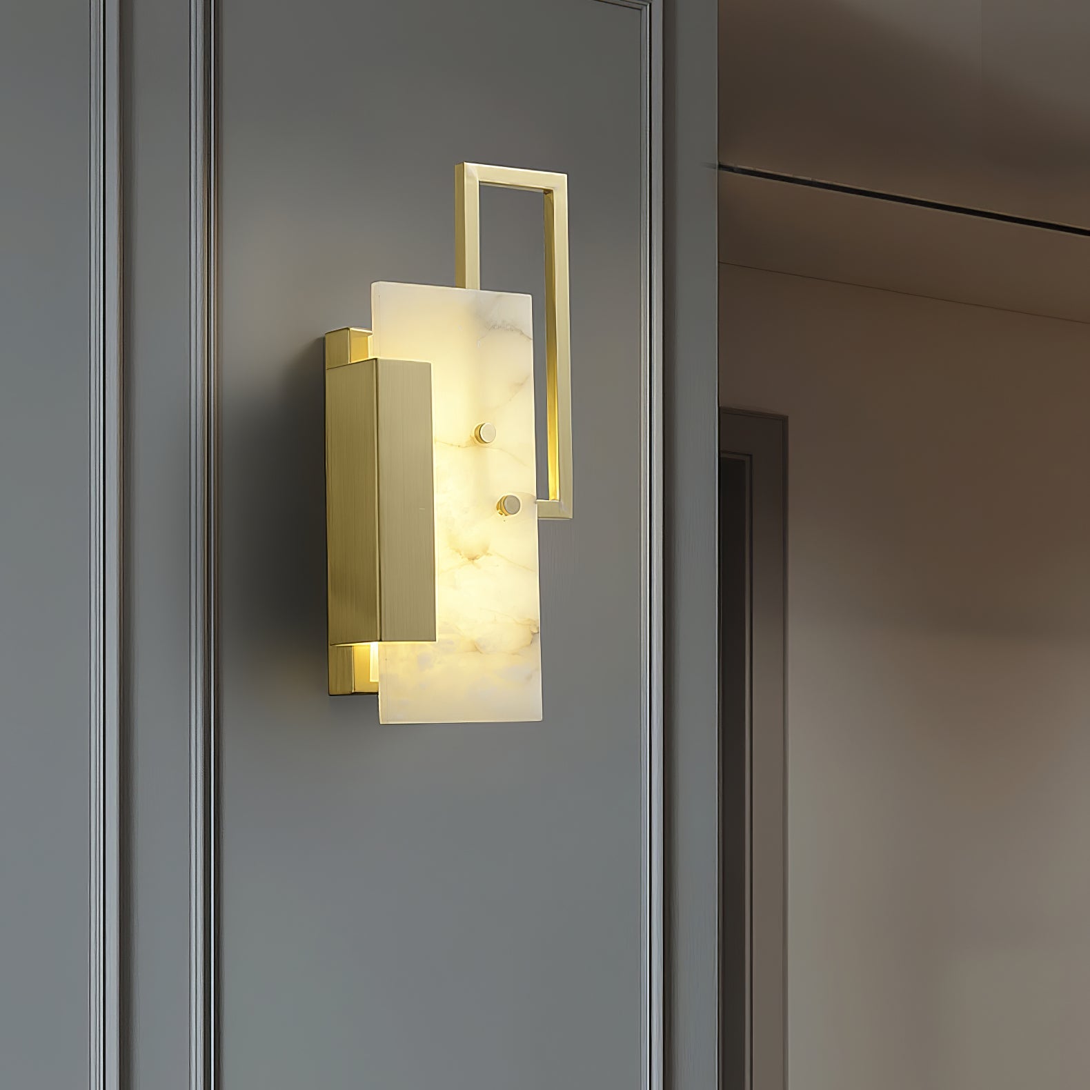 Orion Alabaster Wall Lamp - Blowlighting