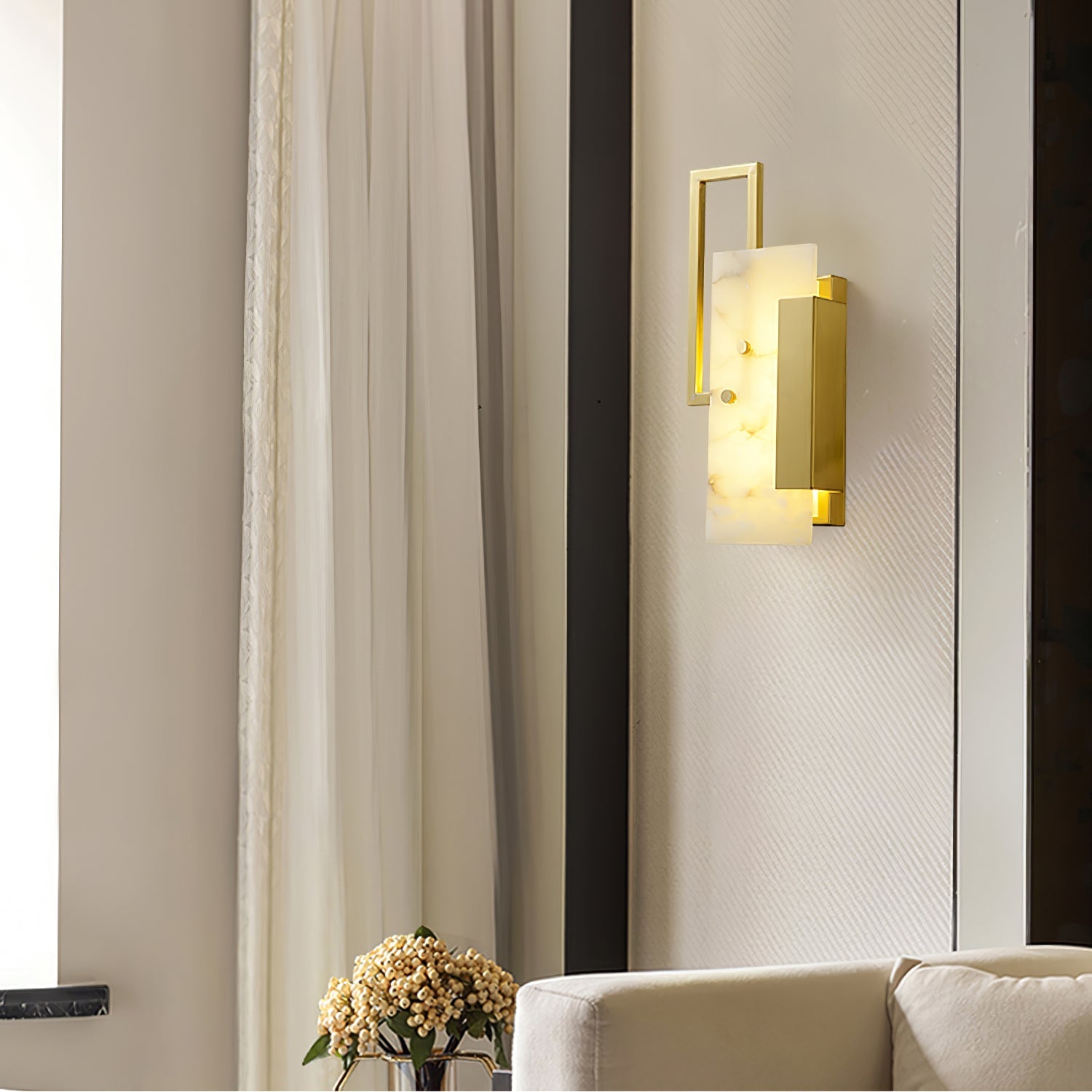 Orion Alabaster Wall Lamp - Blowlighting