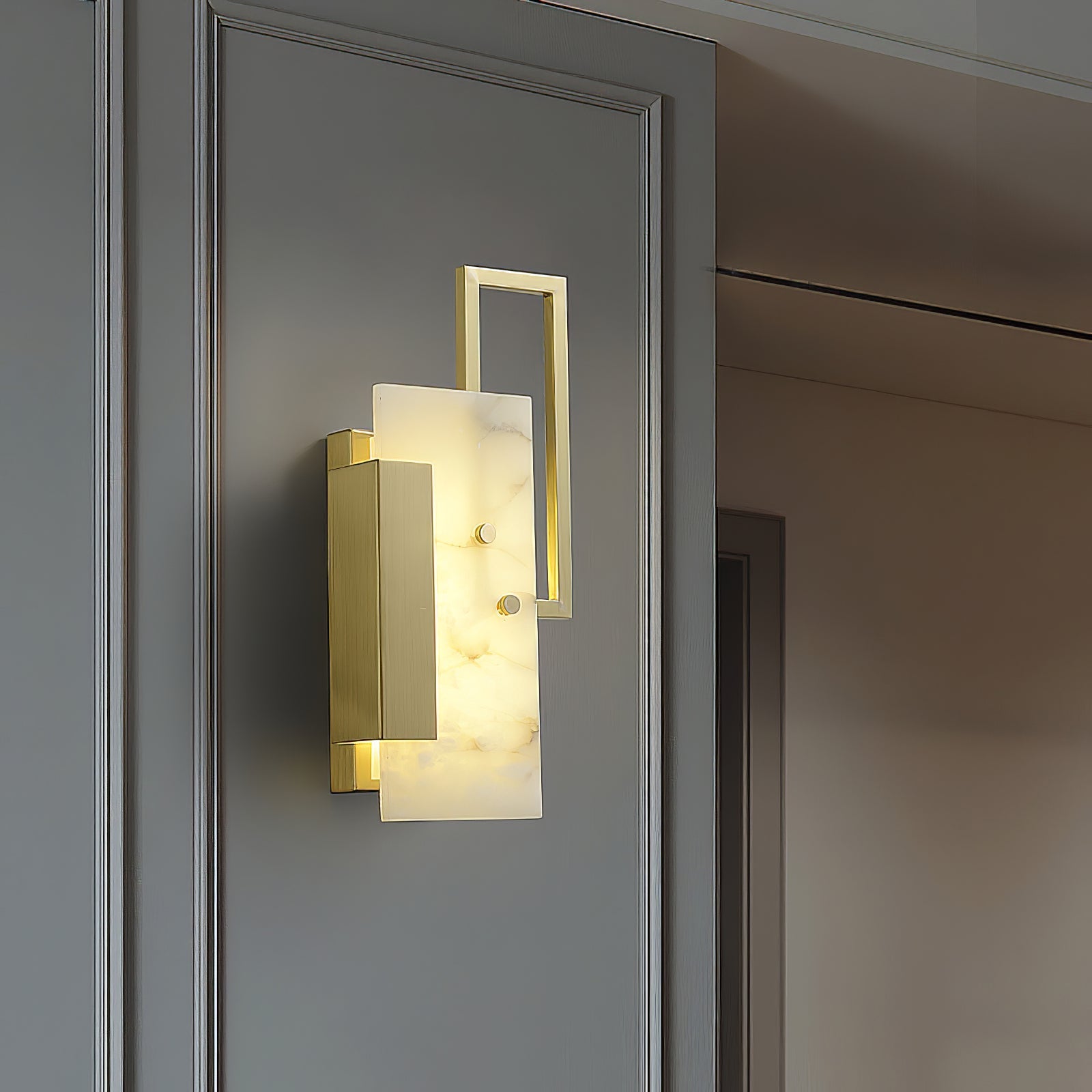 Orion Alabaster Wall Lamp - Blowlighting