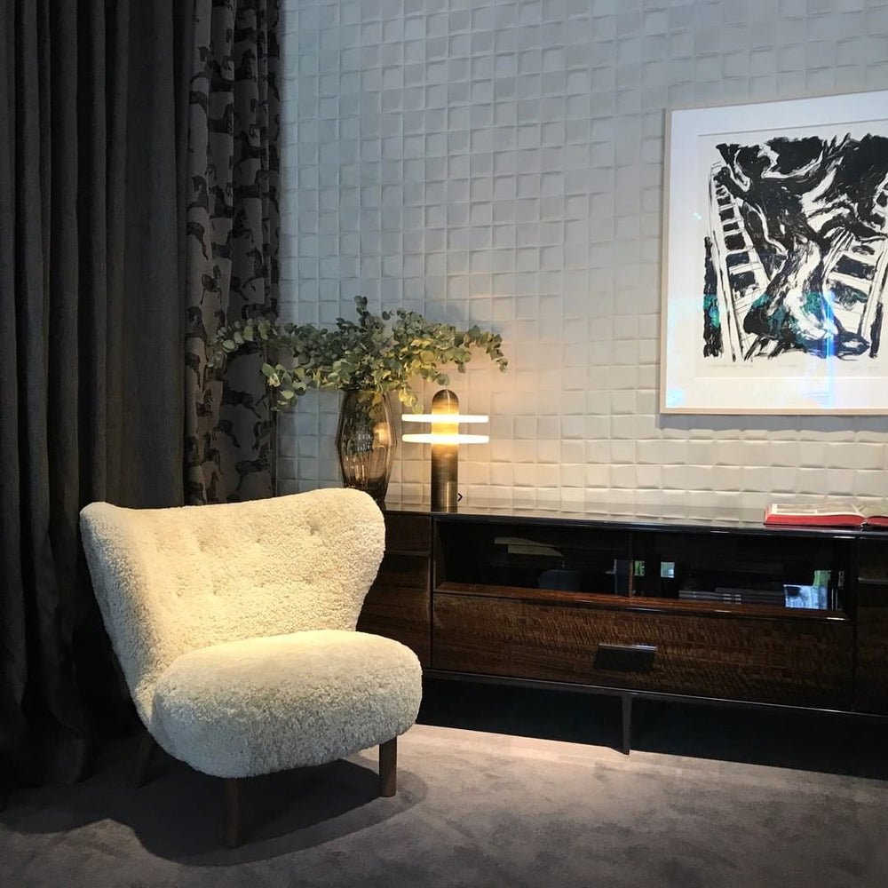 Nerio Modern Alabaster Table Lamp - Blowlighting