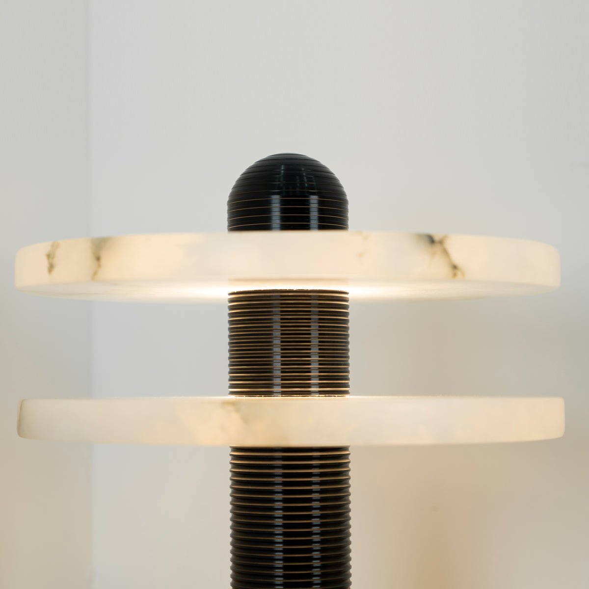 Nerio Modern Alabaster Table Lamp - Blowlighting
