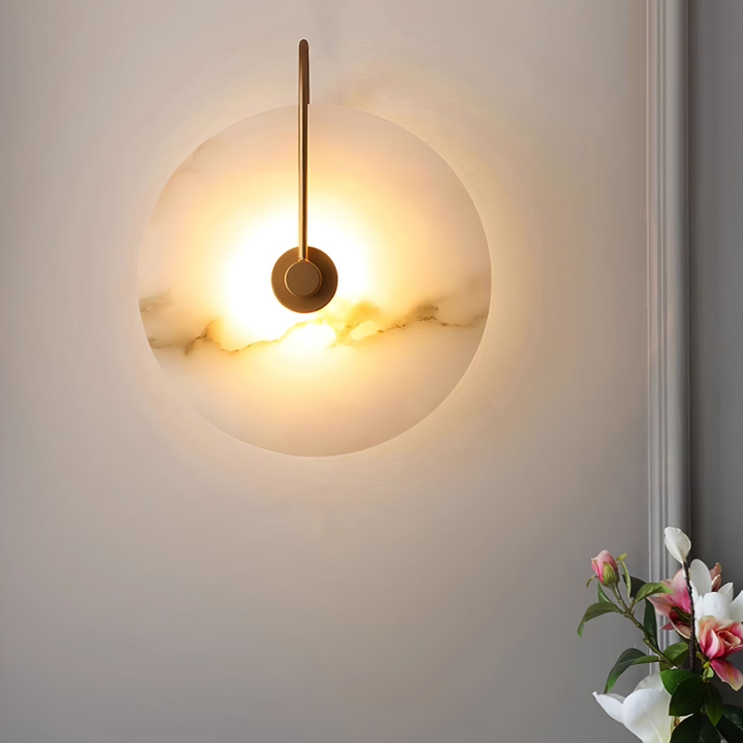 Elaris Alabaster Globe Wall Lamp - Blowlighting