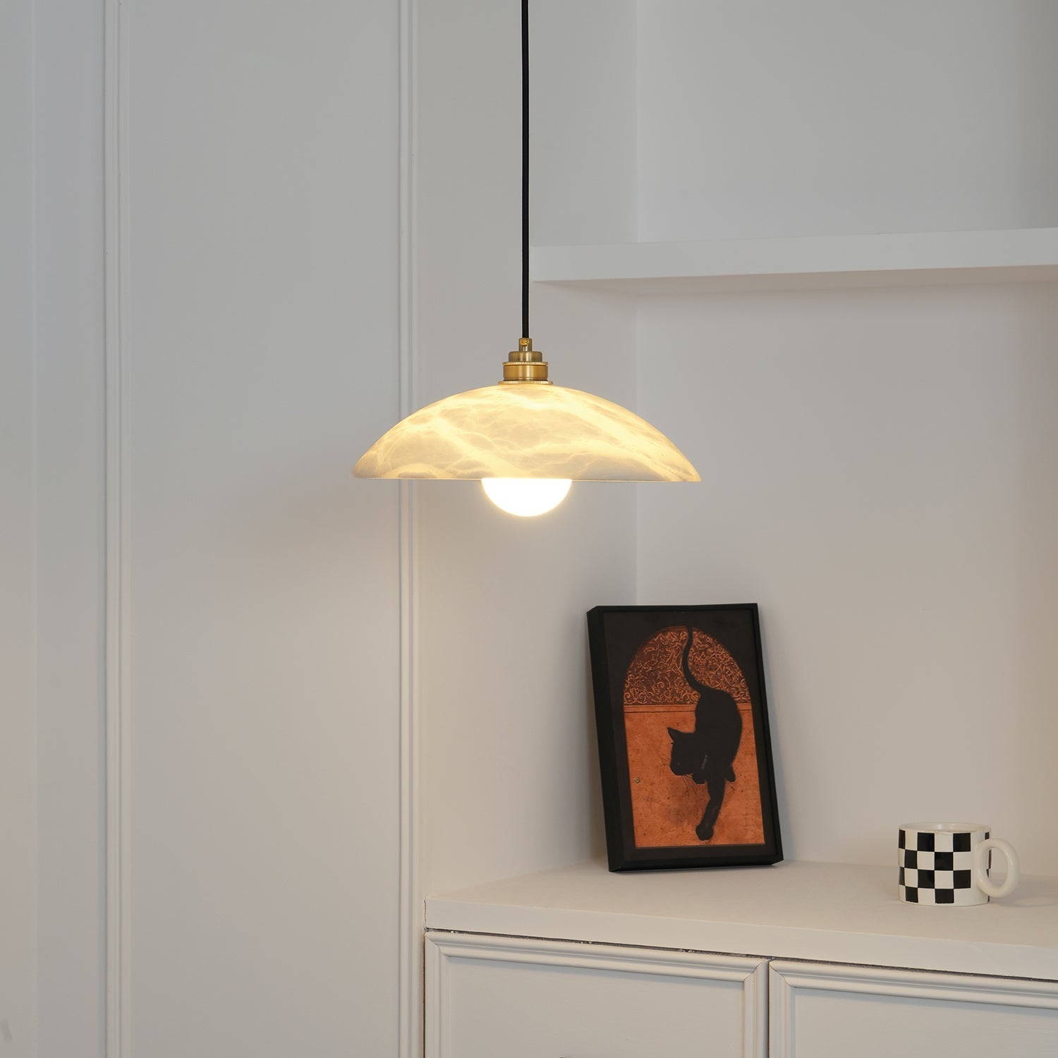 Nerea Minimalist Alabaster Pendant Light - Blowlighting