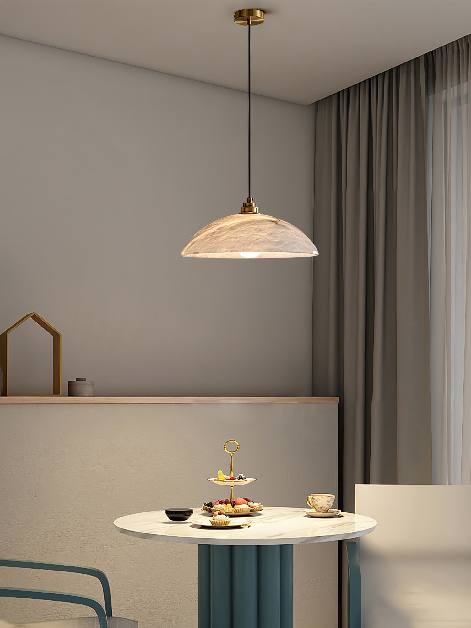 Nerea Minimalist Alabaster Pendant Light - Blowlighting