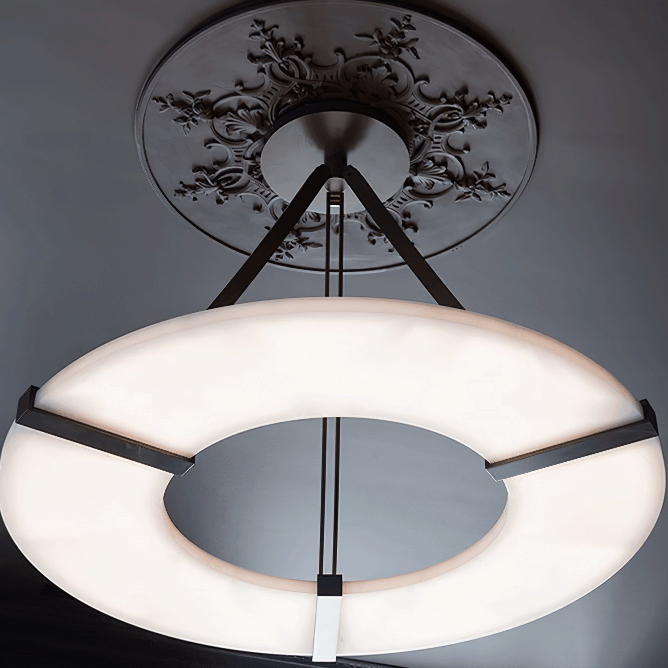 Althea Alabaster Ring Pendant Light - Blowlighting