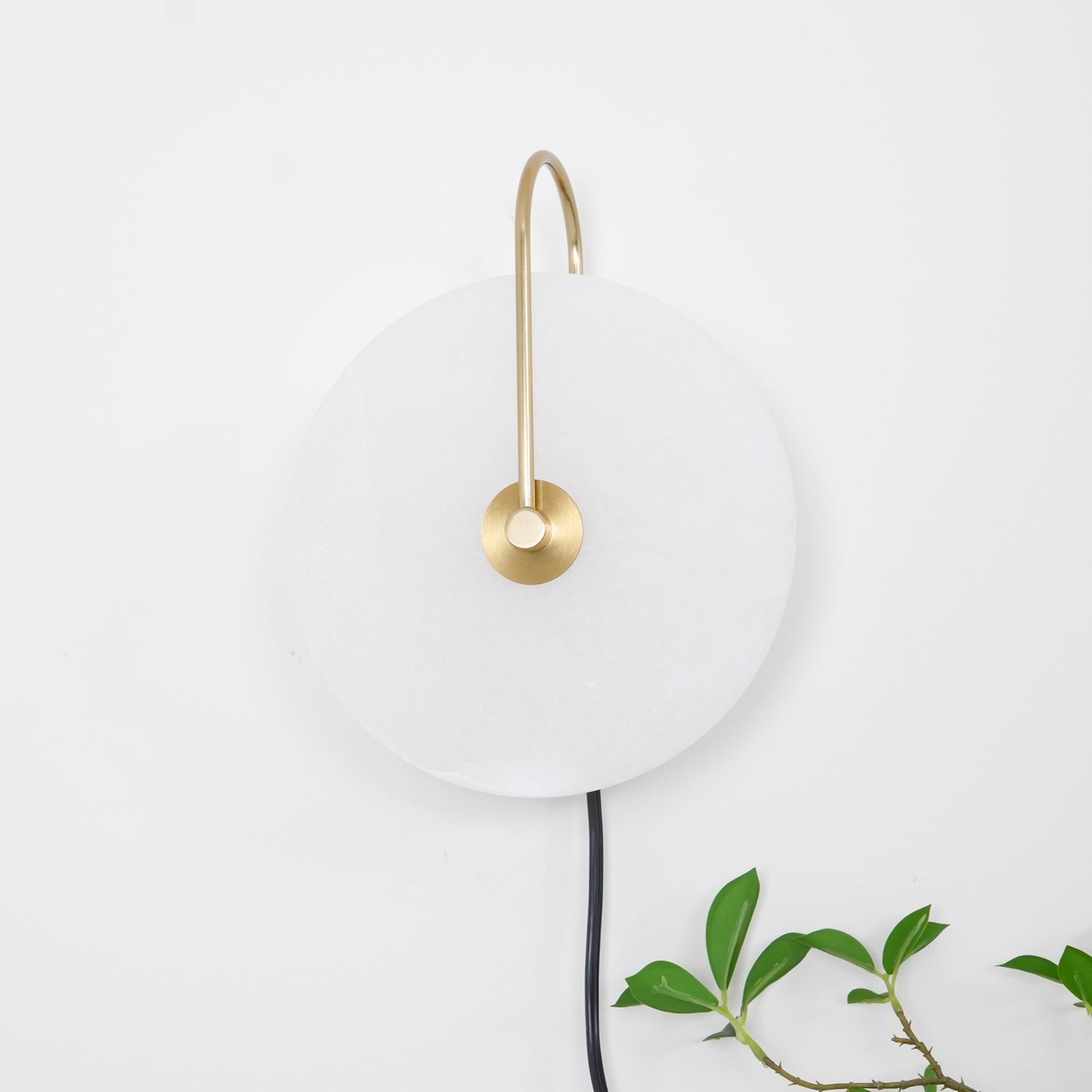 Ceraeyra Alabaster Globe Wall Light - Blowlighting