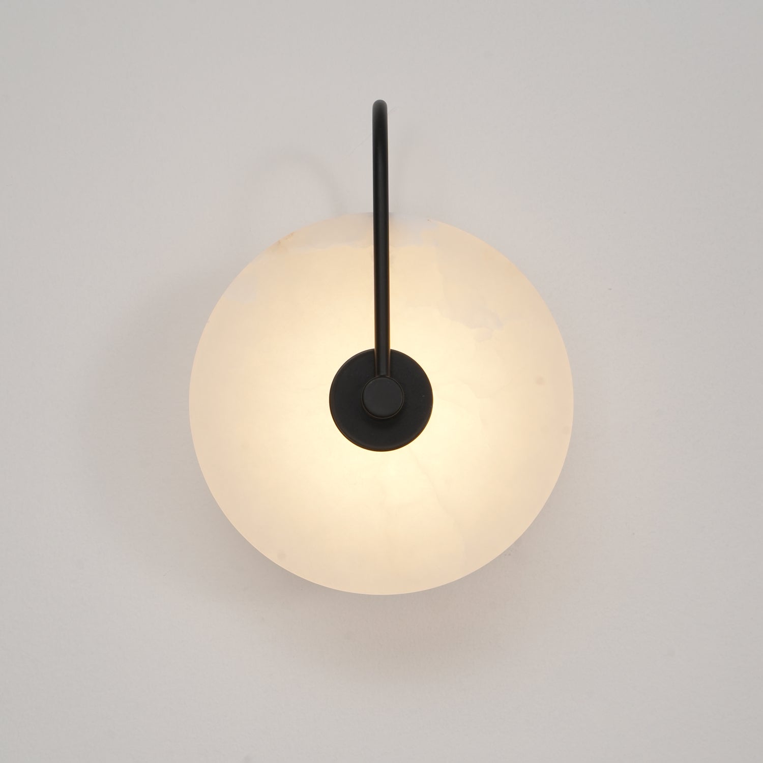 Elaris Alabaster Globe Wall Lamp - Blowlighting