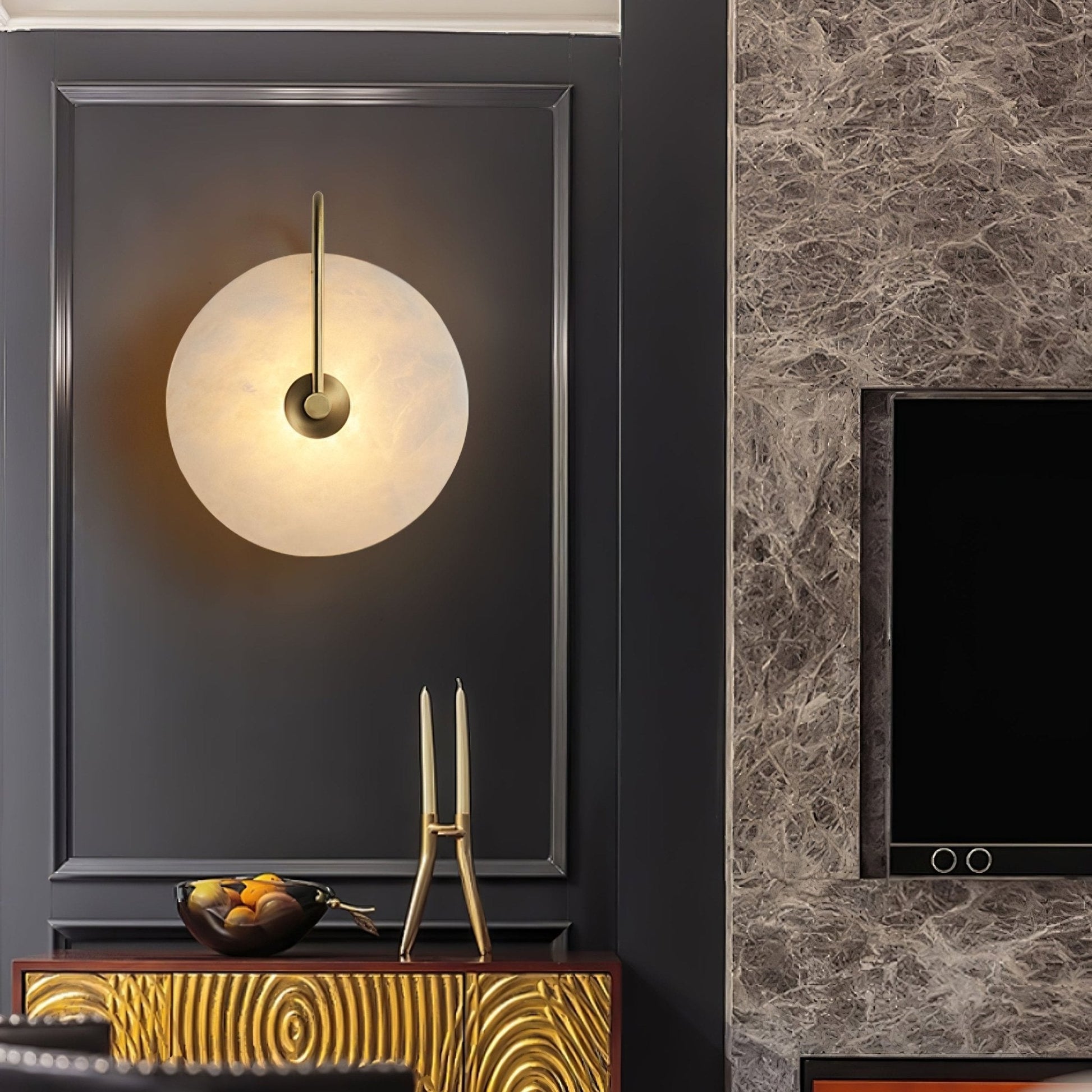 Elaris Alabaster Globe Wall Lamp - Blowlighting