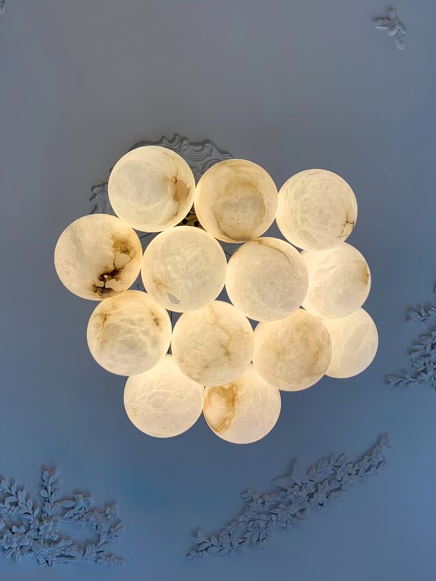 Zovenila Alabaster Chandelier - Blowlighting