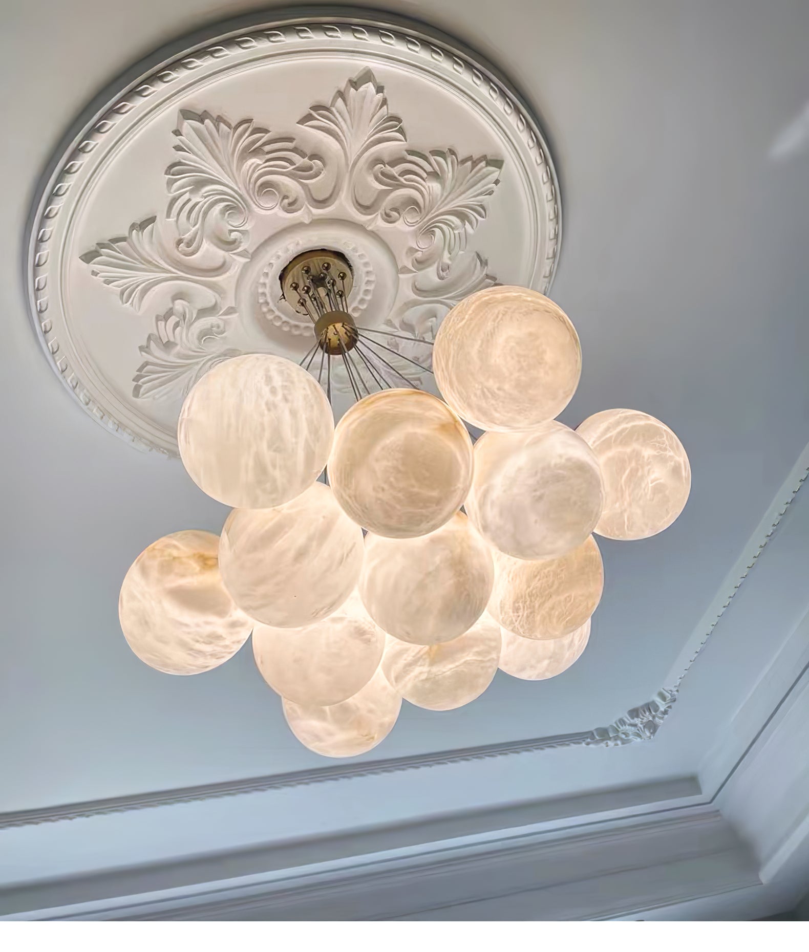 Zovenila Alabaster Chandelier - Blowlighting