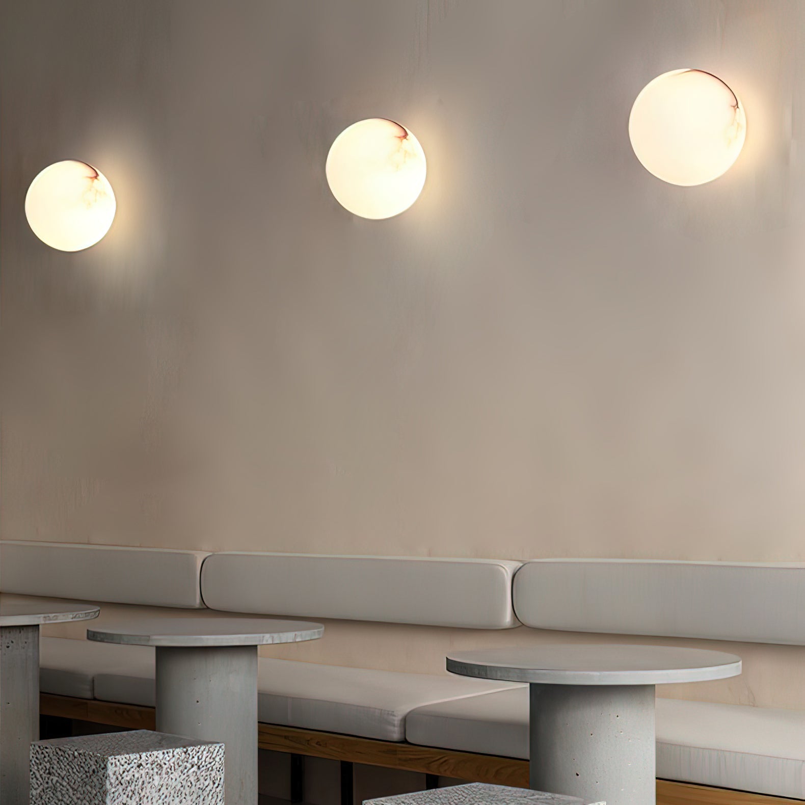 Vevinir Alabaster Globe Wall Light - Blowlighting