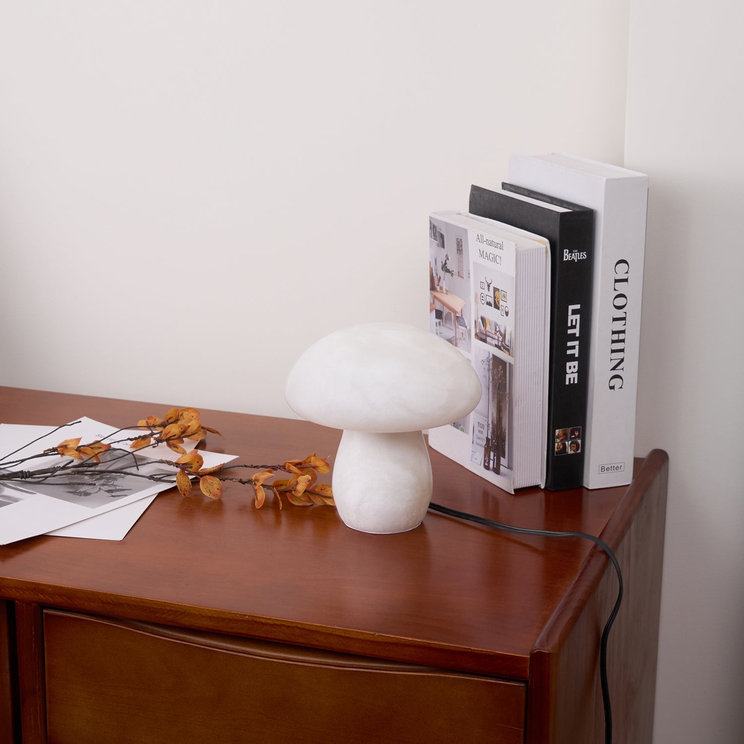 Nera Alabaster Table Lamp - Blowlighting