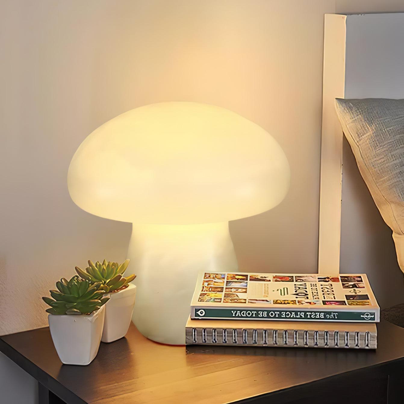 Nera Alabaster Table Lamp - Blowlighting