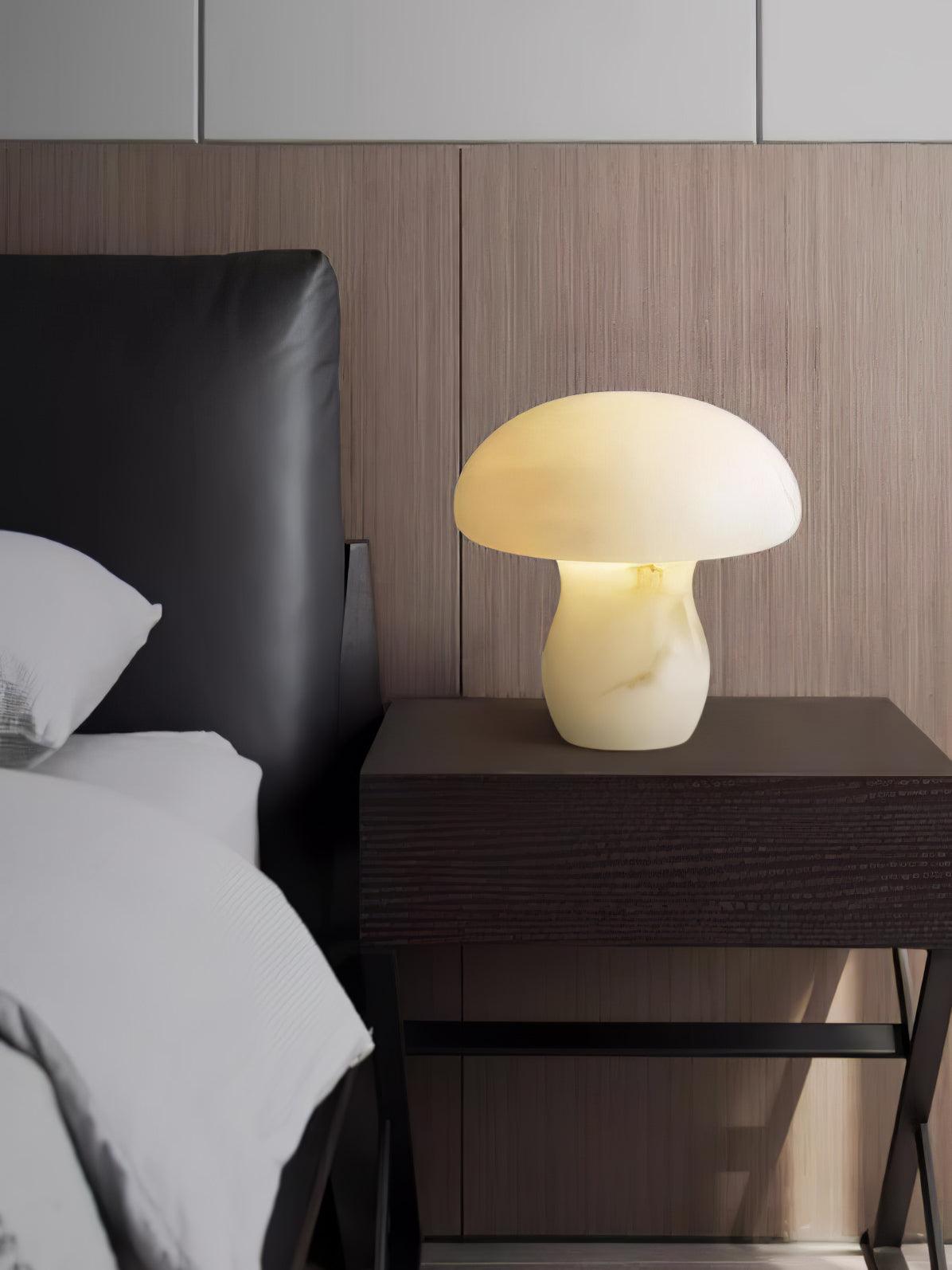 Nera Alabaster Table Lamp - Blowlighting
