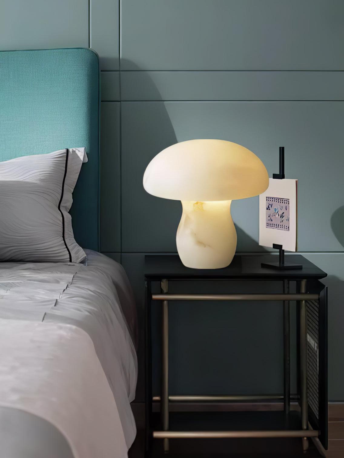 Nera Alabaster Table Lamp - Blowlighting