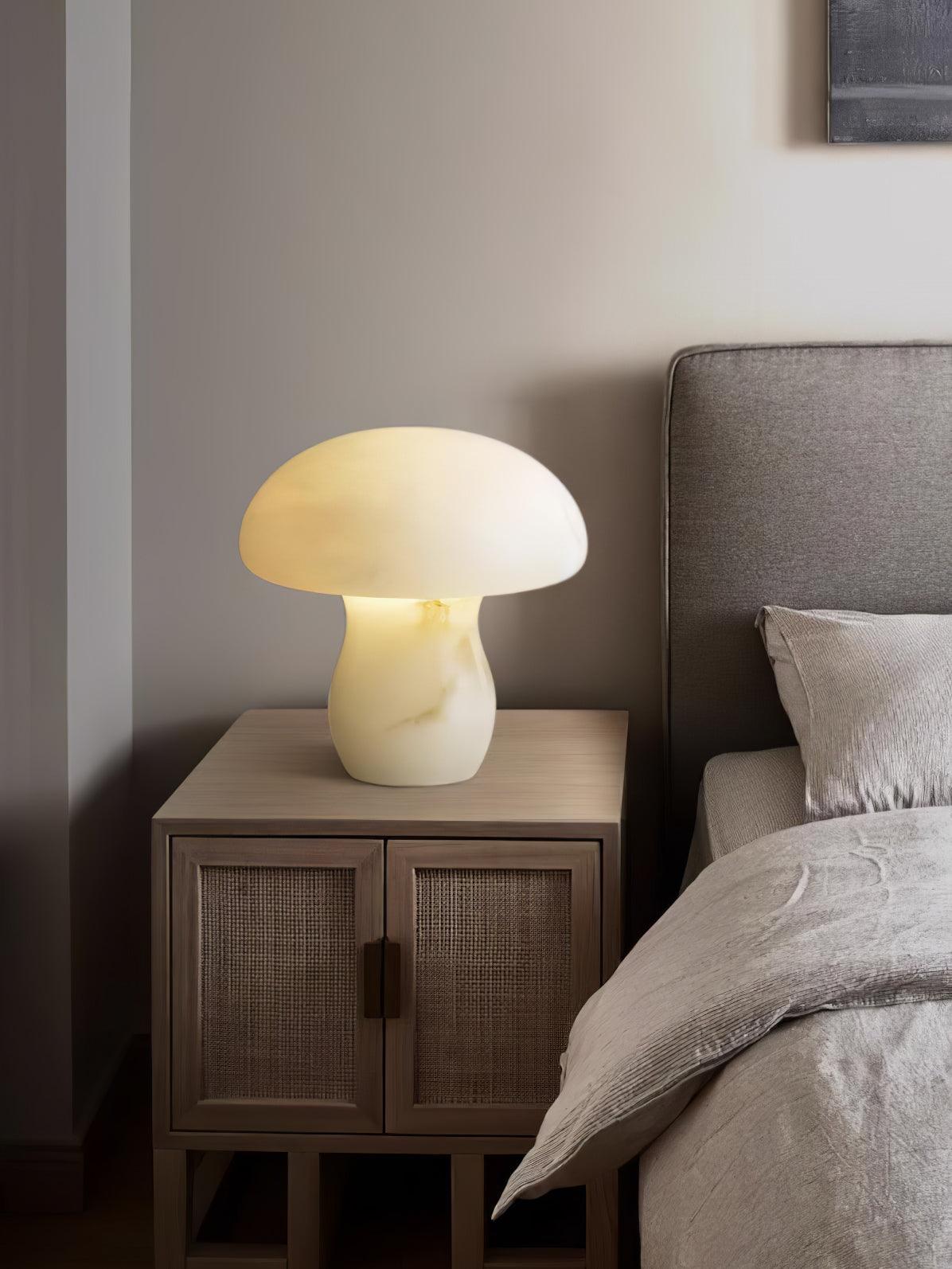 Nera Alabaster Table Lamp - Blowlighting
