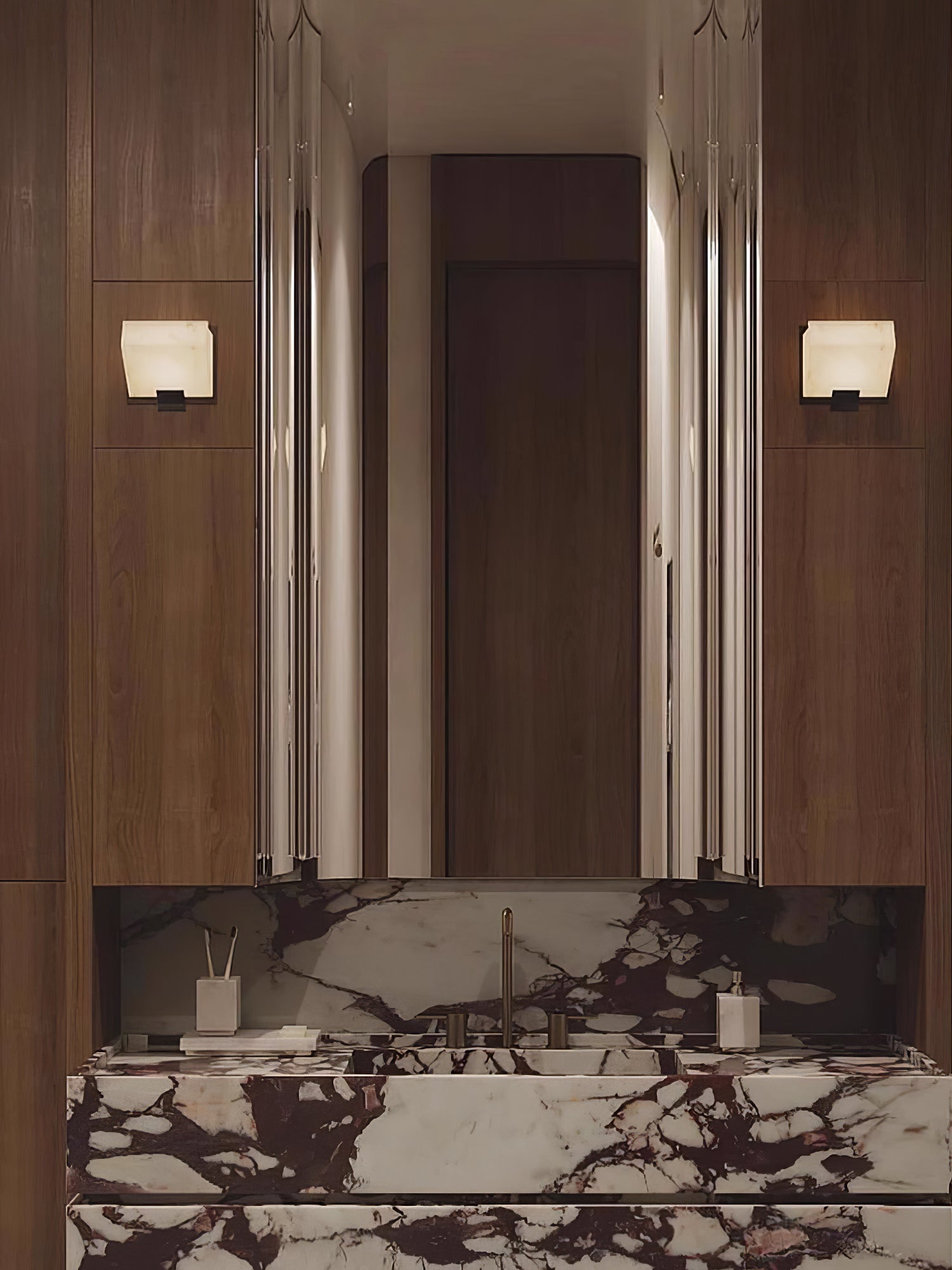 Dione Alabaster Wall Lamp - Blowlighting