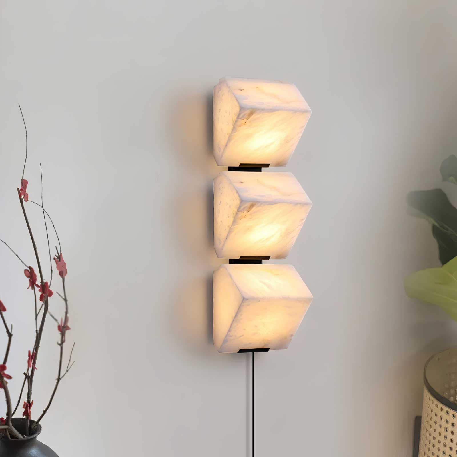 Dione Alabaster Wall Lamp - Blowlighting
