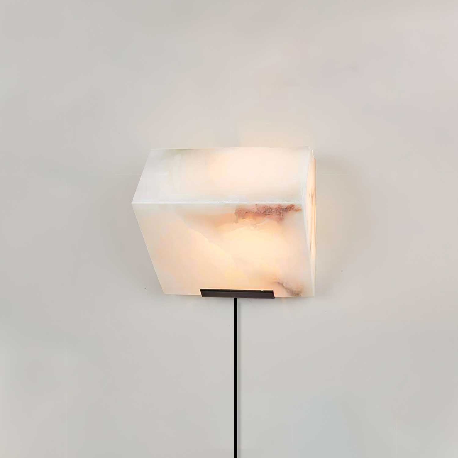 Dione Alabaster Wall Lamp - Blowlighting