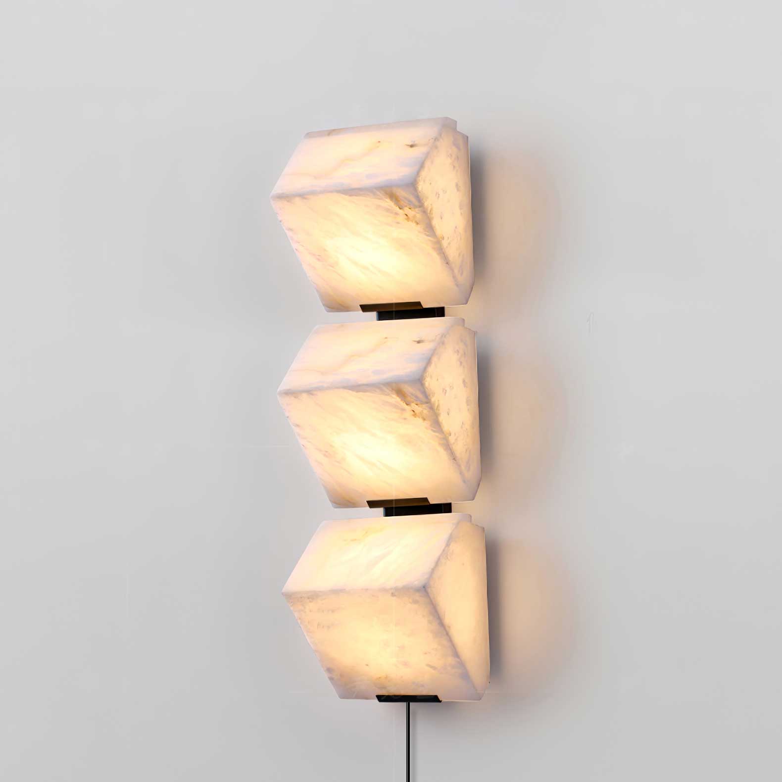 Dione Alabaster Wall Lamp - Blowlighting