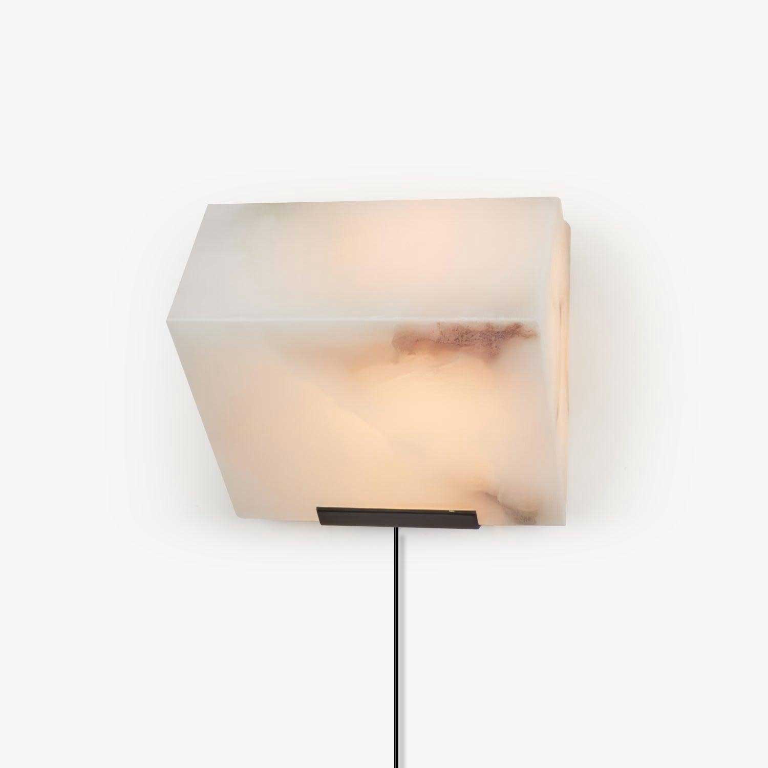Dione Alabaster Wall Lamp - Blowlighting