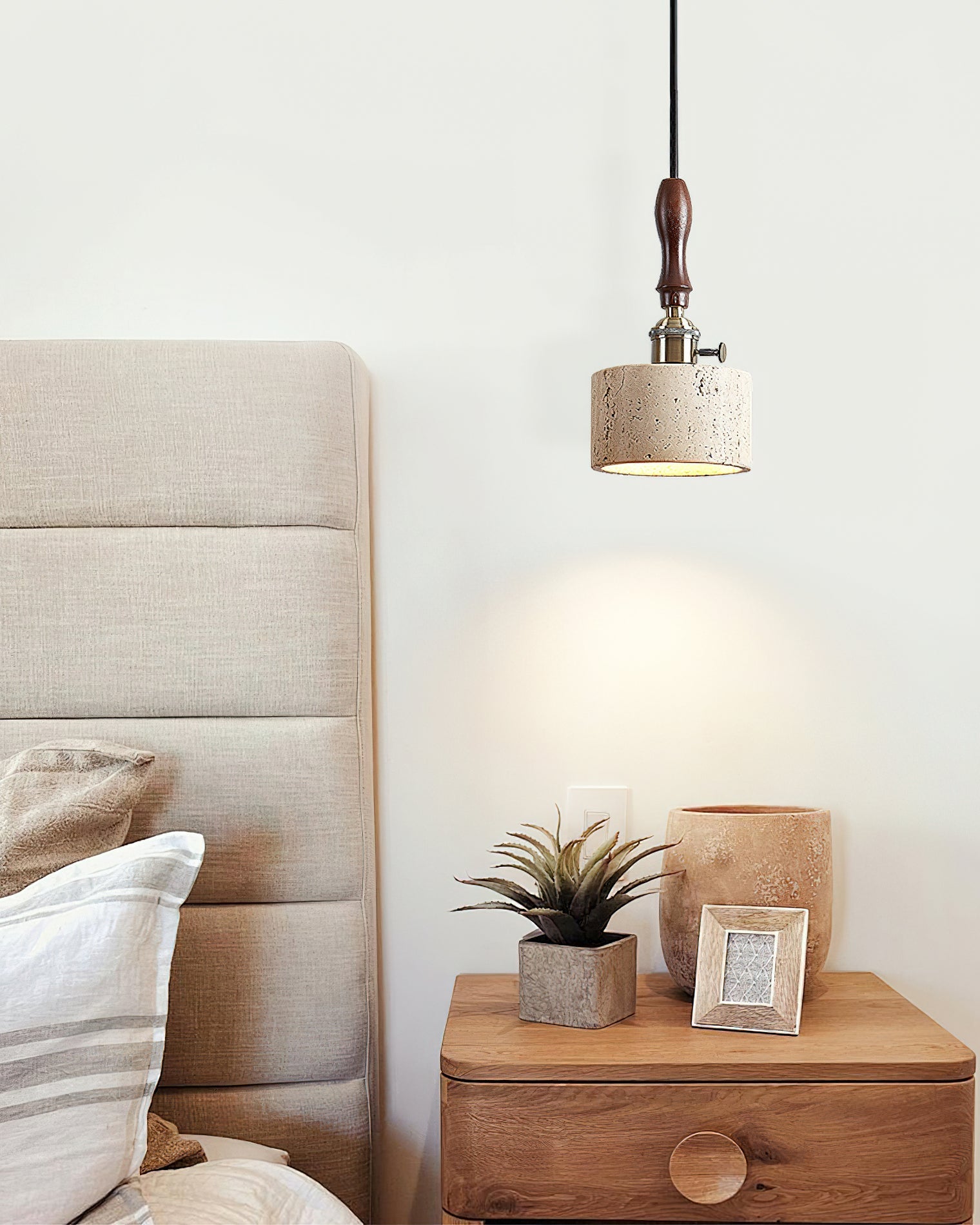 Alagusmo Wabi-Sabi Travertine Pendant Light