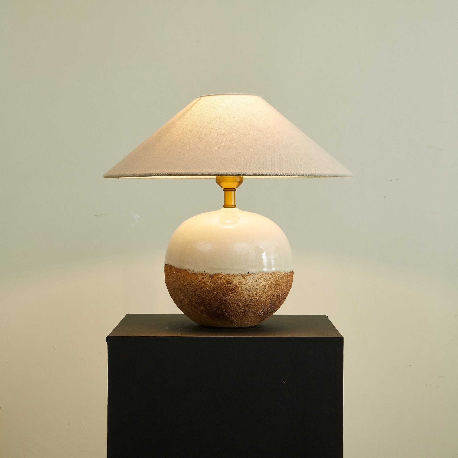Alba Terra Table Lamp - Blowlighting