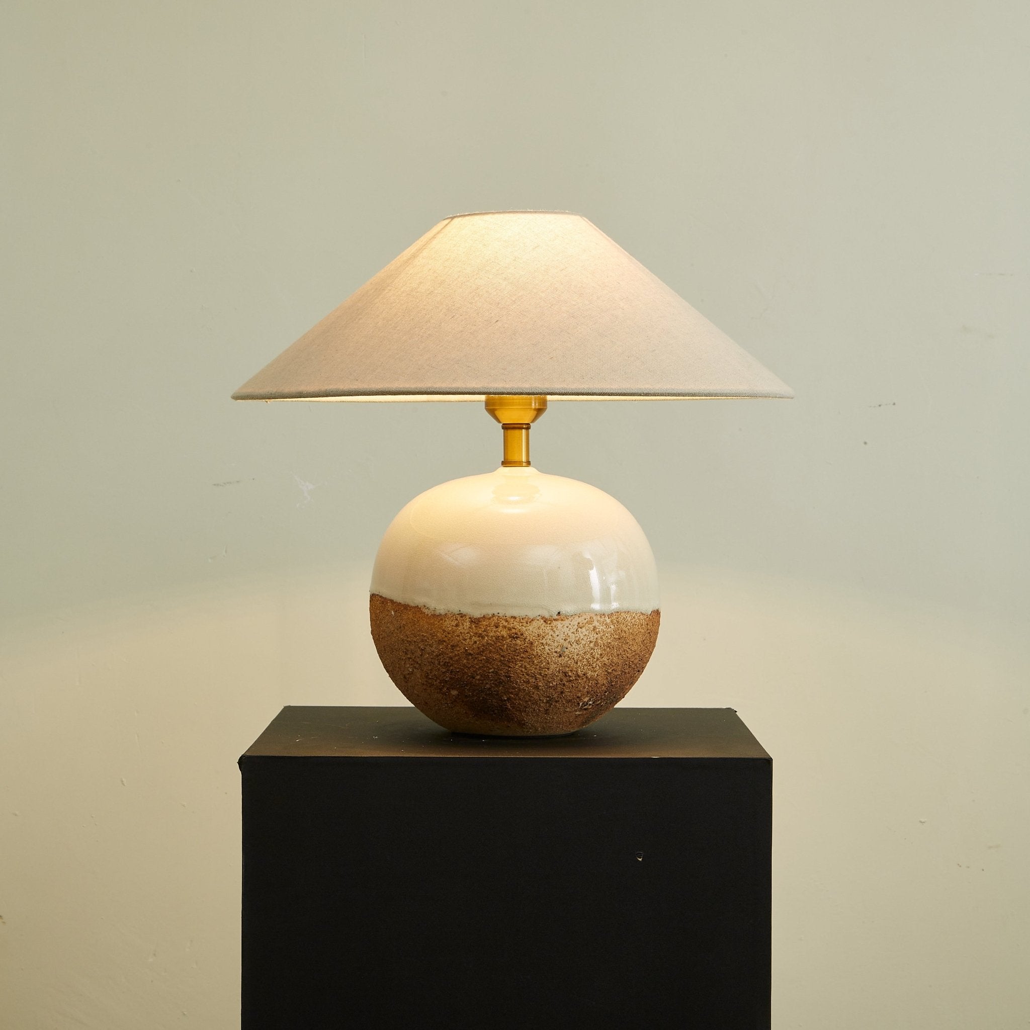 Alba Terra Table Lamp - Blowlighting