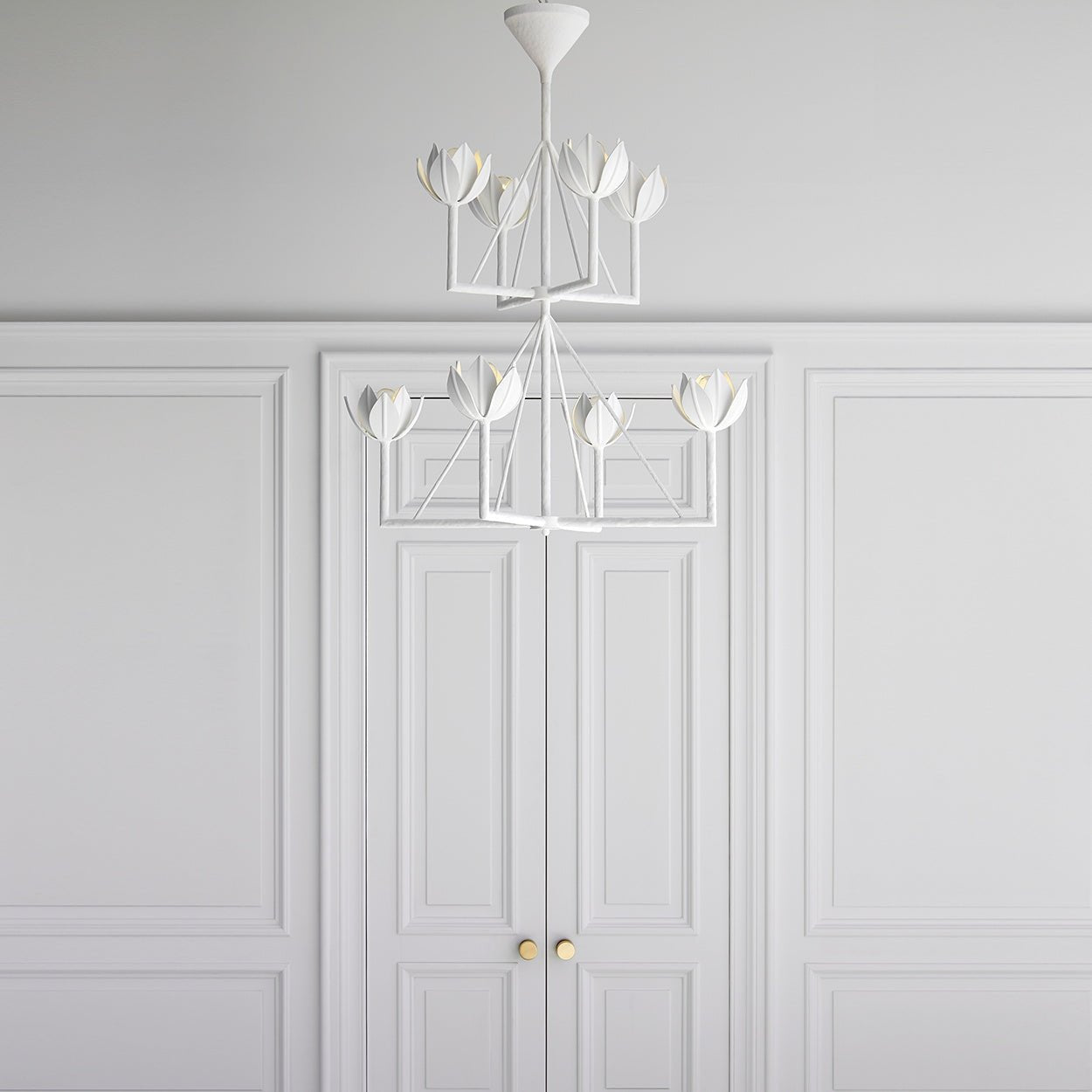 Ulmaris Floral Metal Chandelier - Blowlighting