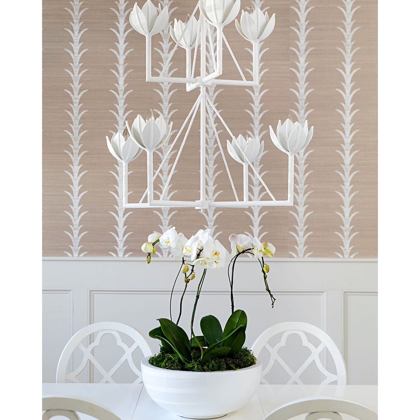 Ulmaris Floral Metal Chandelier - Blowlighting