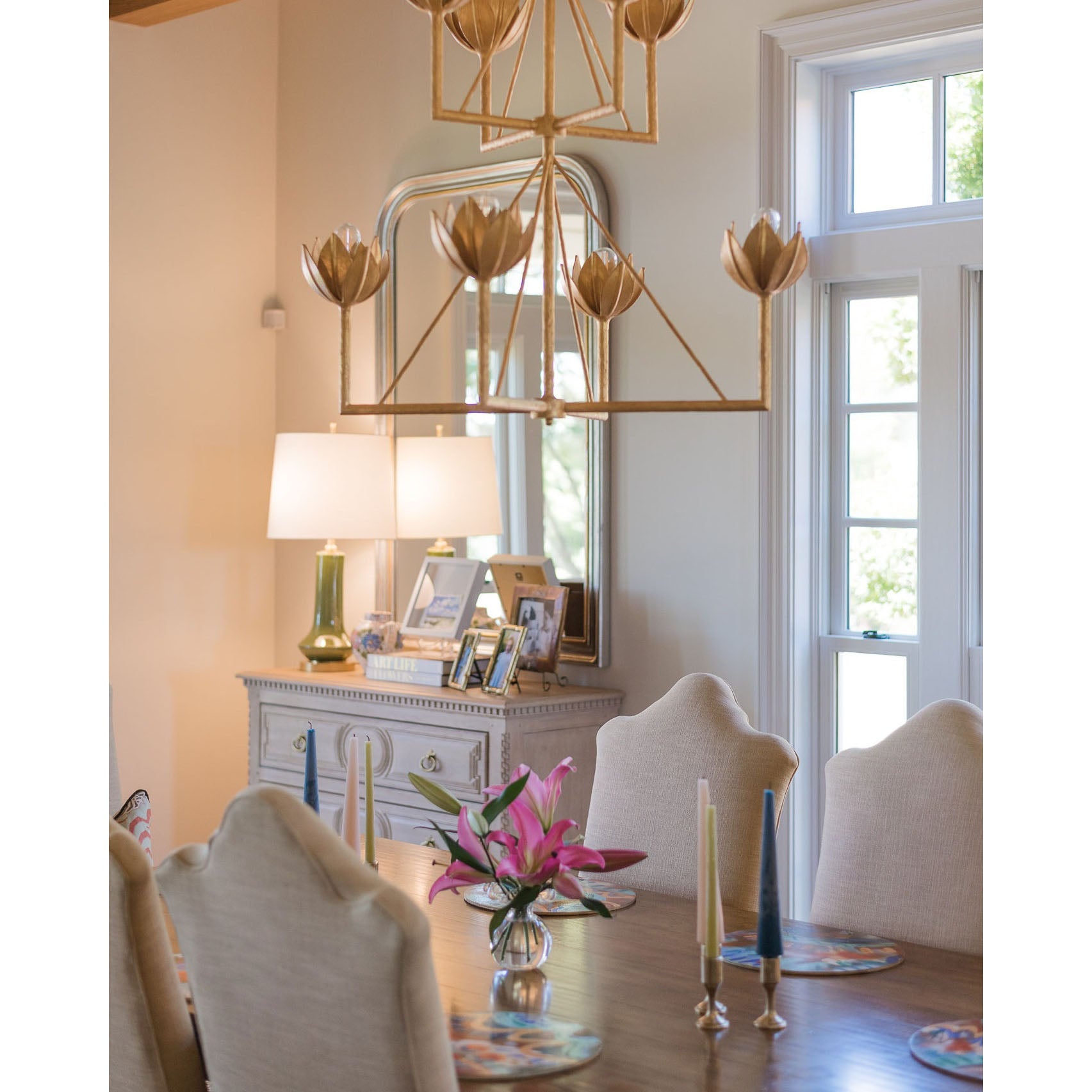 Ulmaris Floral Metal Chandelier - Blowlighting