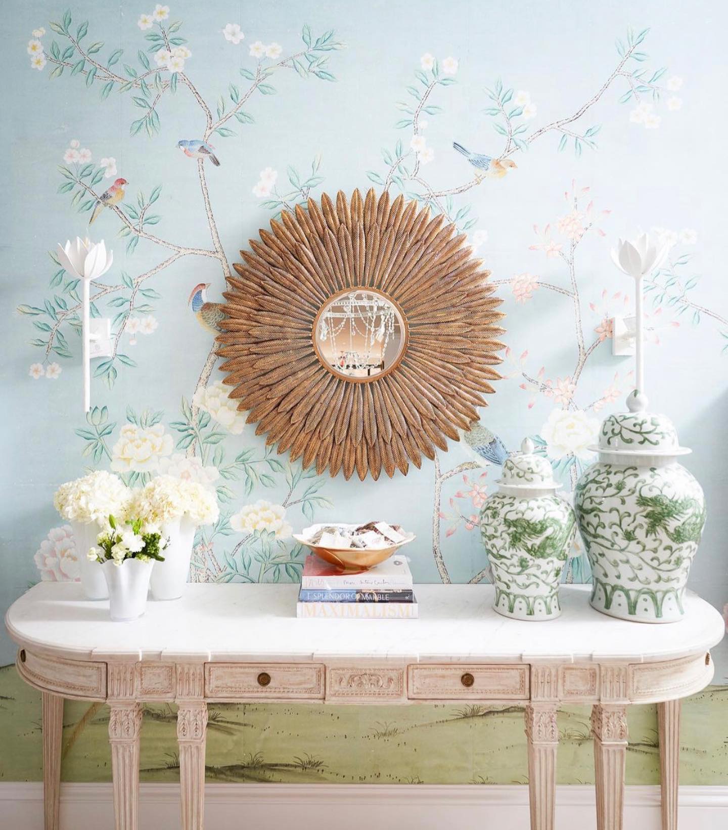 Alberto Lotus Bloom Wall Lamp - Vakkerlight