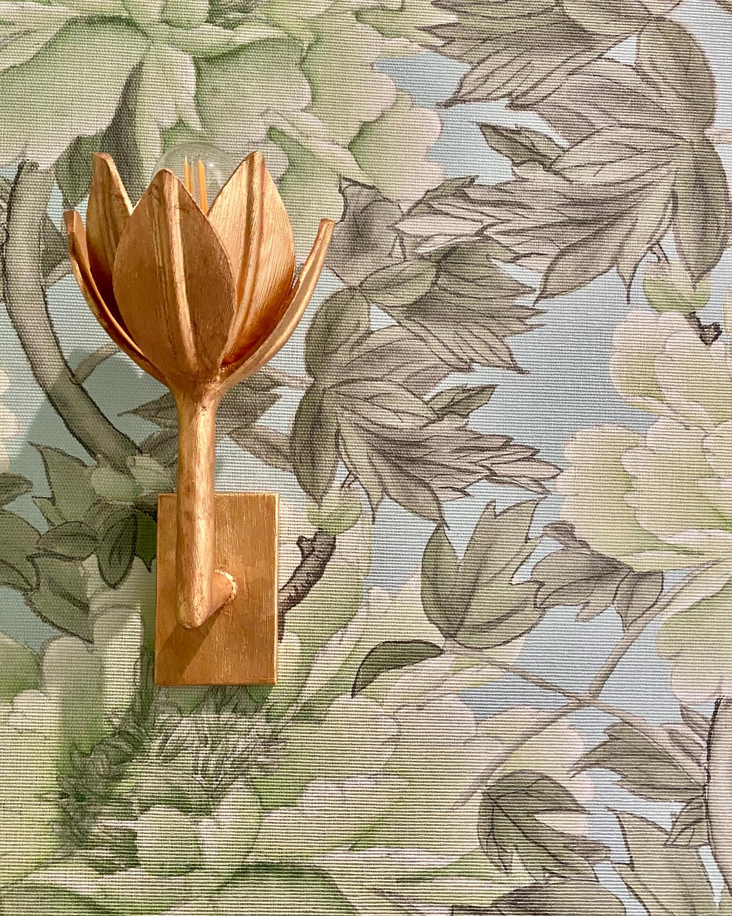 Alberto Lotus Bloom Wall Lamp - Vakkerlight